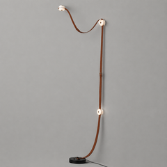 Snaps LED Floor-to-Ceiling Lamp