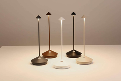 Pina Wireless Task Lamp