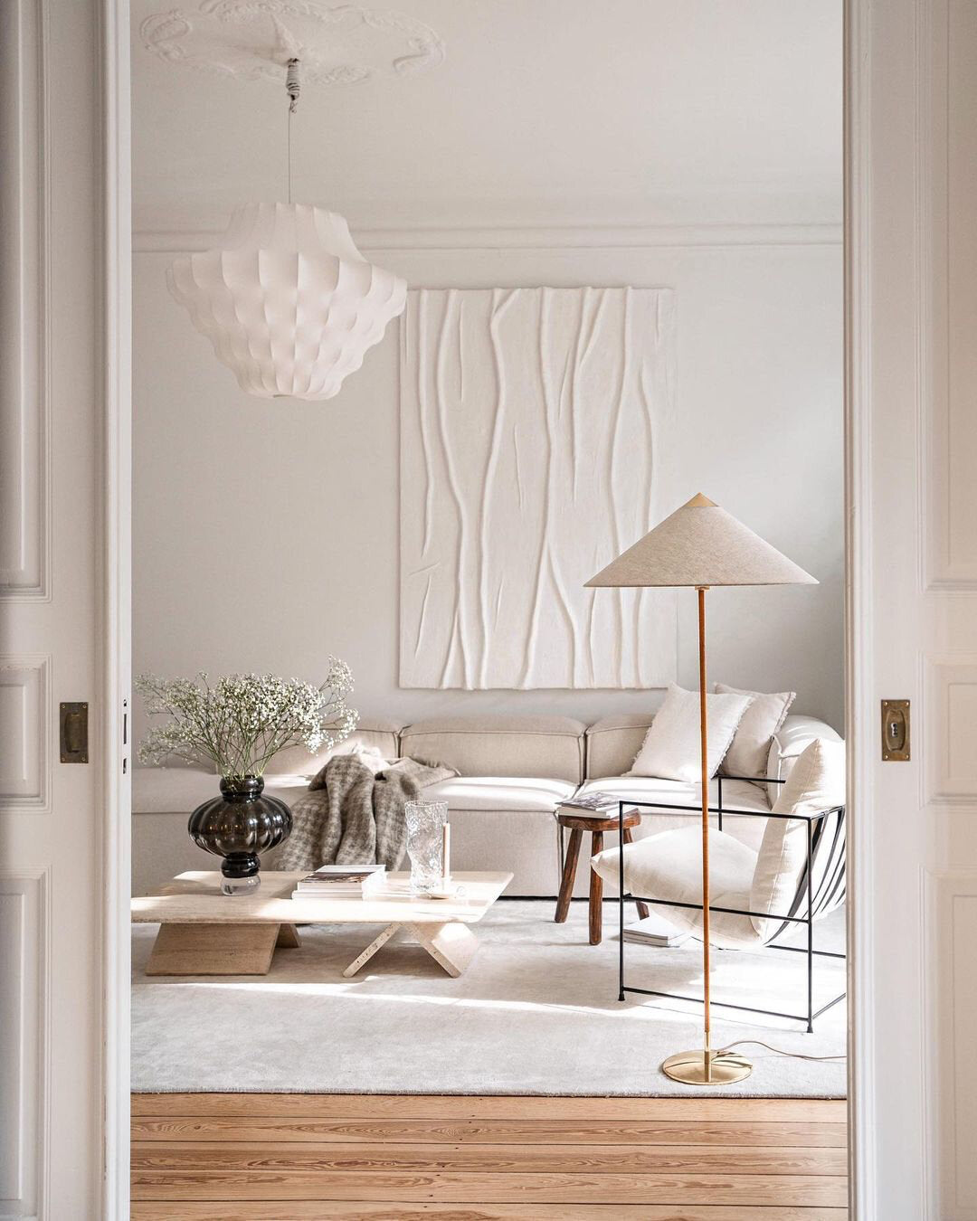 9602 Floor Lamp