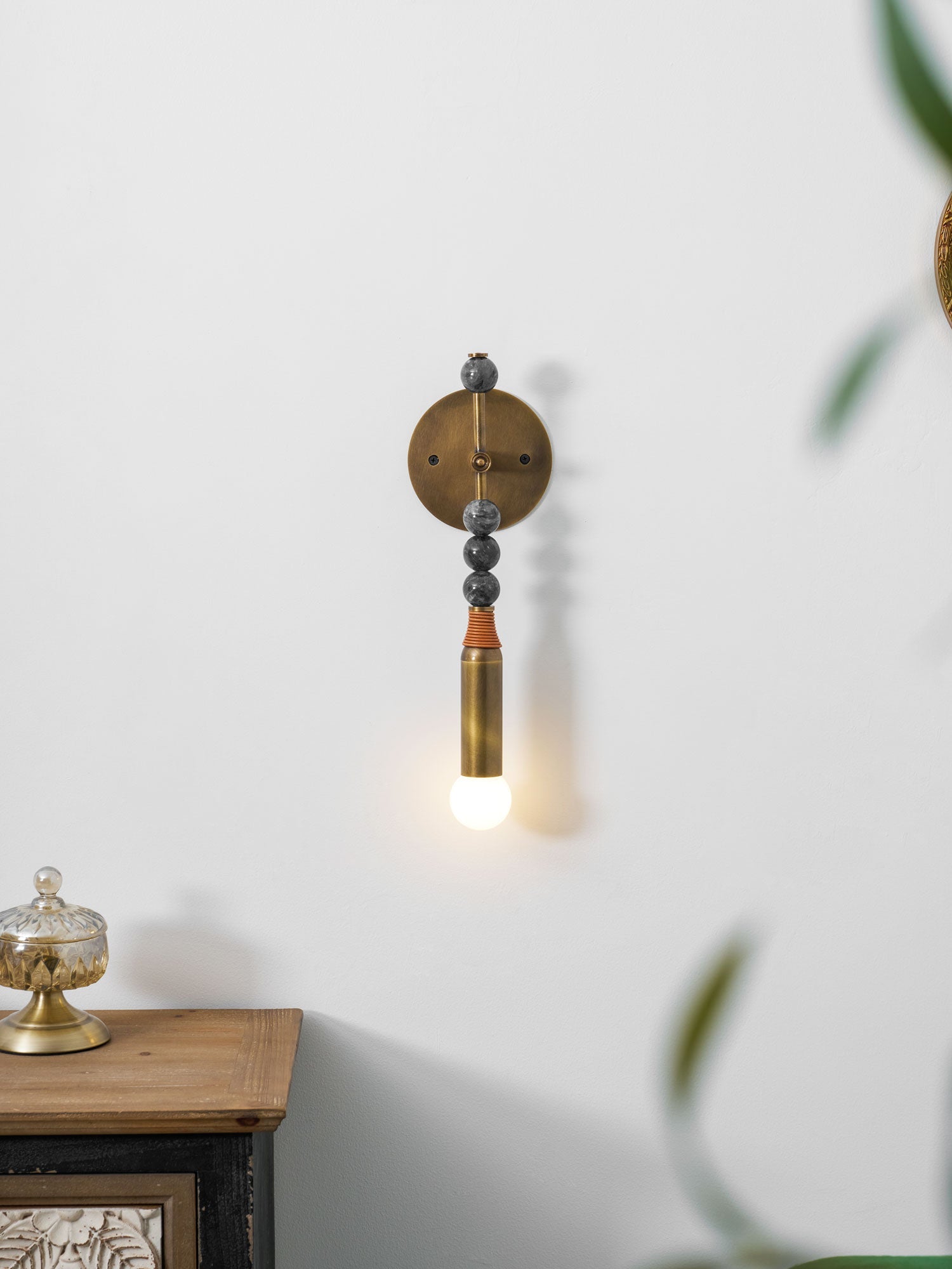 Toam Marble Wall Sconce