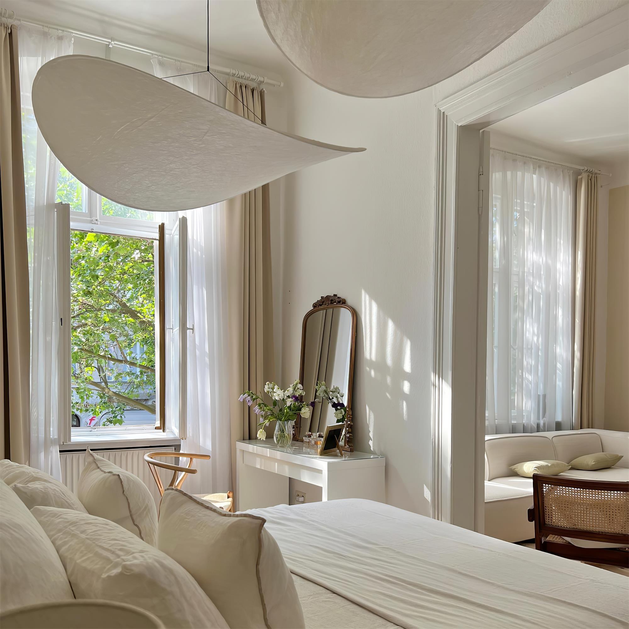 Aeris Cloud Disc Pendant Light