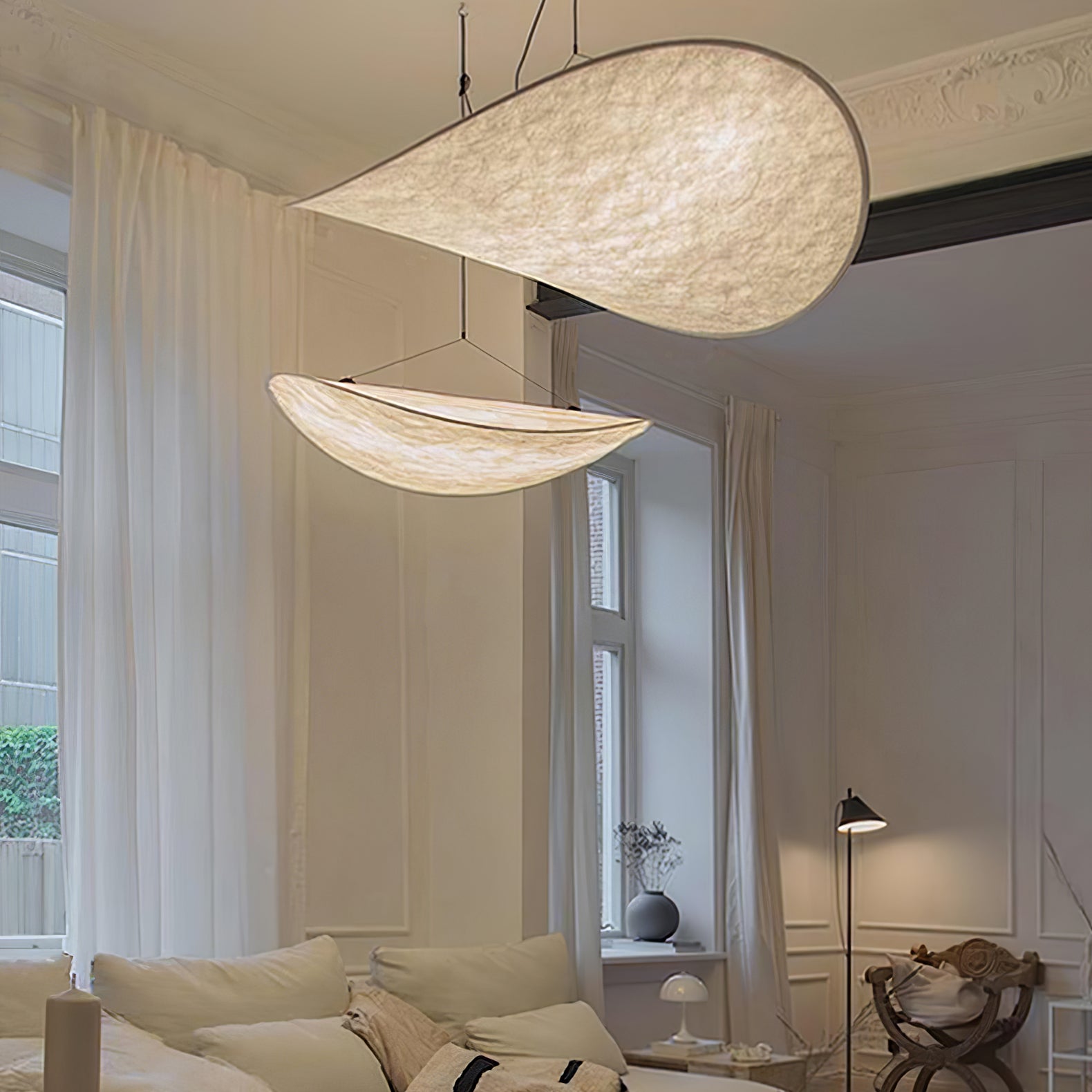 Aeris Cloud Disc Pendant Light