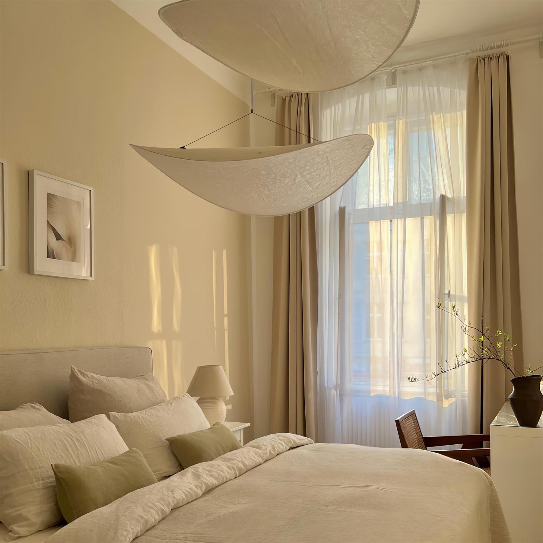 Aeris Cloud Disc Pendant Light
