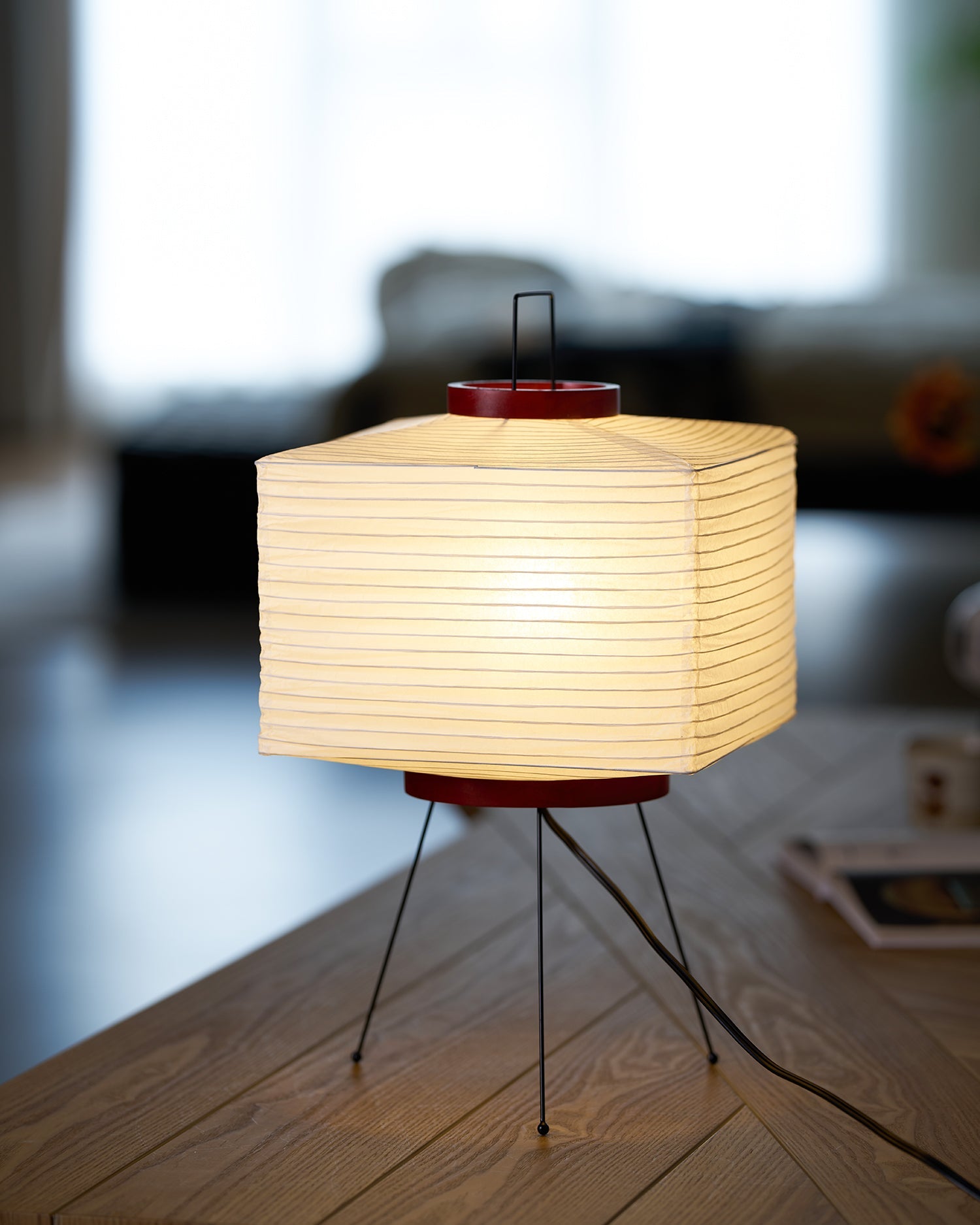 Sora Washi Paper Tripod Lamp