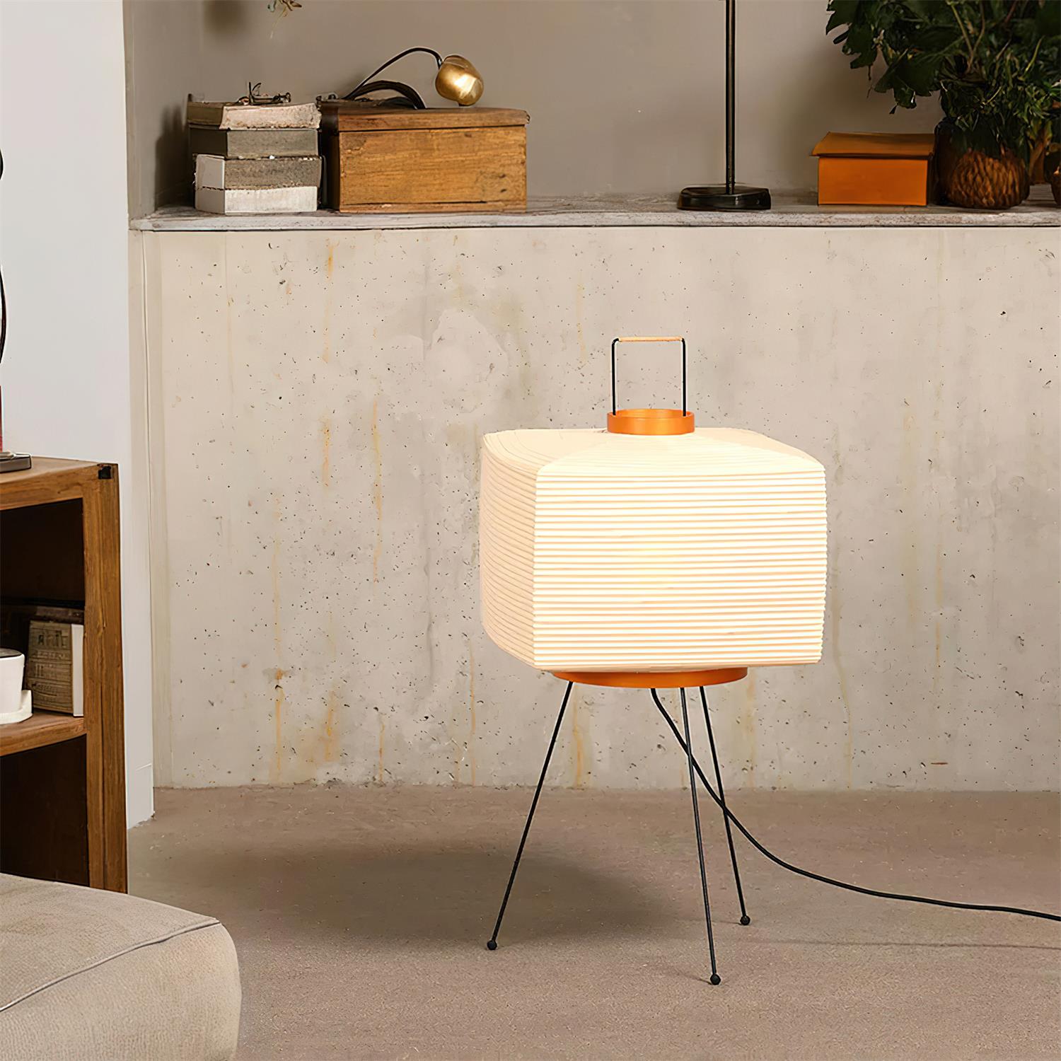 Sora Washi Paper Tripod Lamp