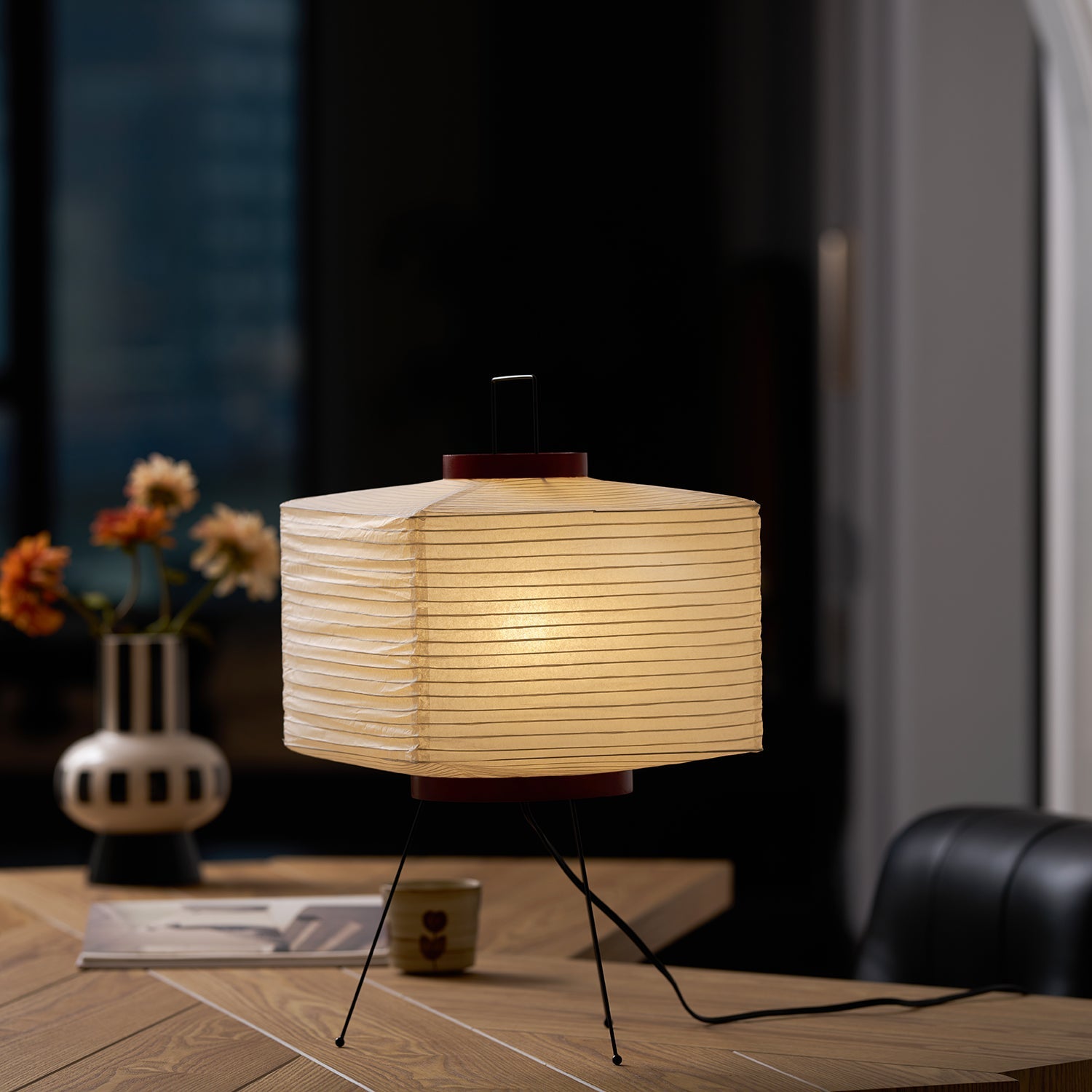 Sora Washi Paper Tripod Lamp