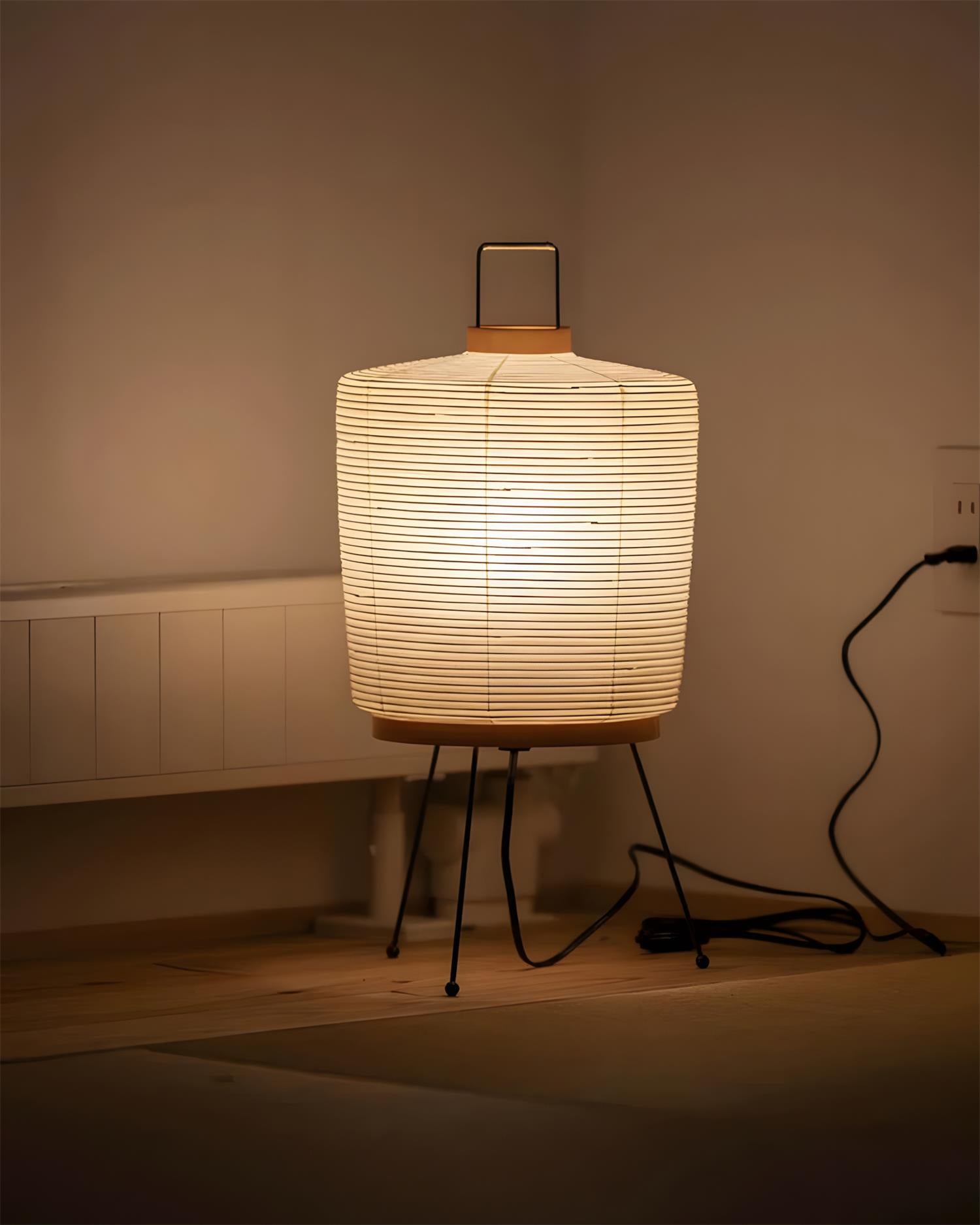 Akari 2A Table Light