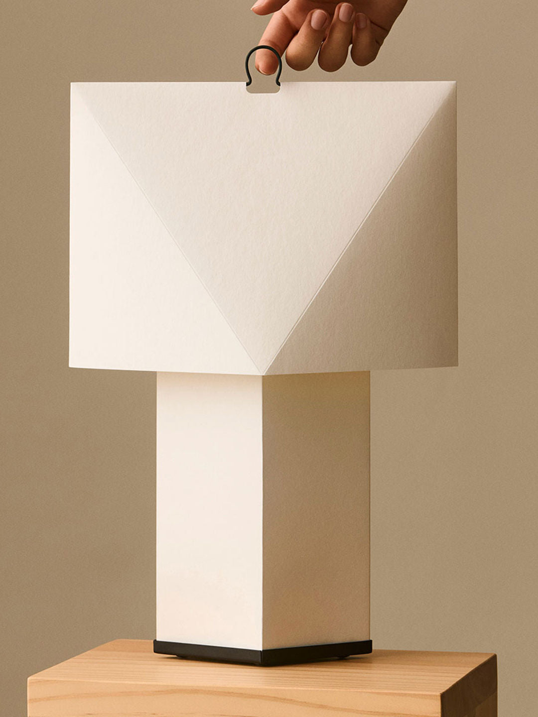 Aplat Table Lamp