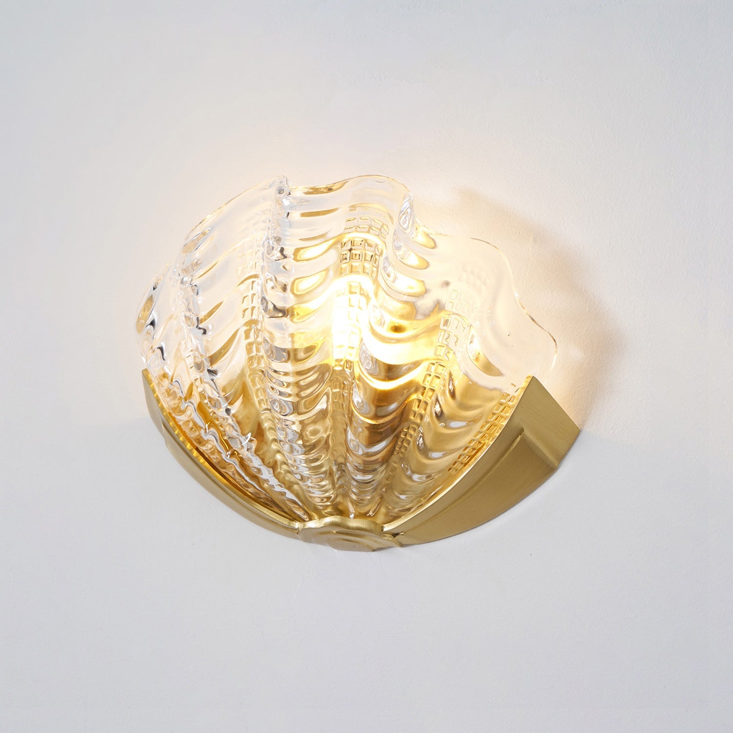 Art Deco Scallop Wall Sconce