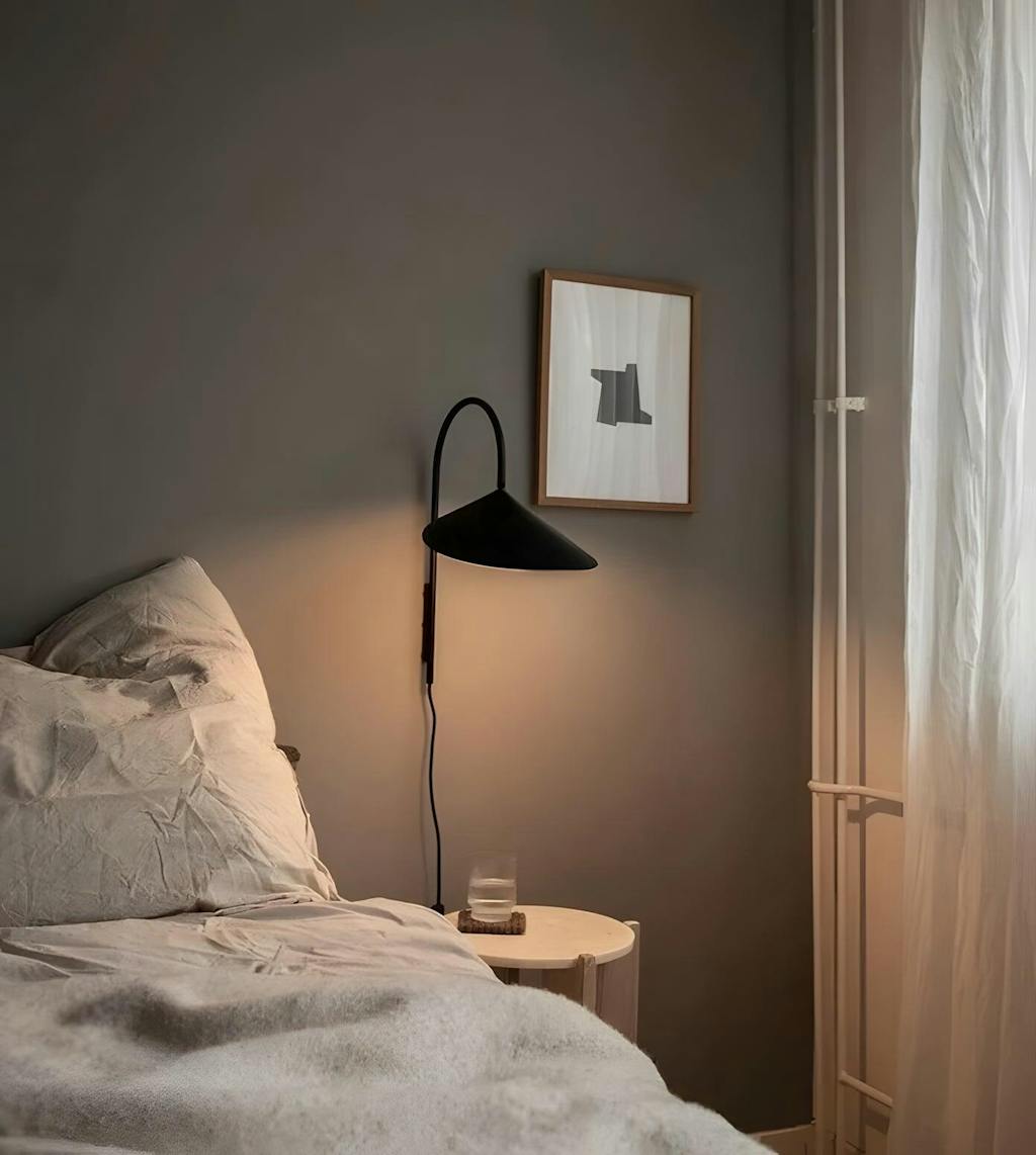 Arum Plug-In Wall Sconce