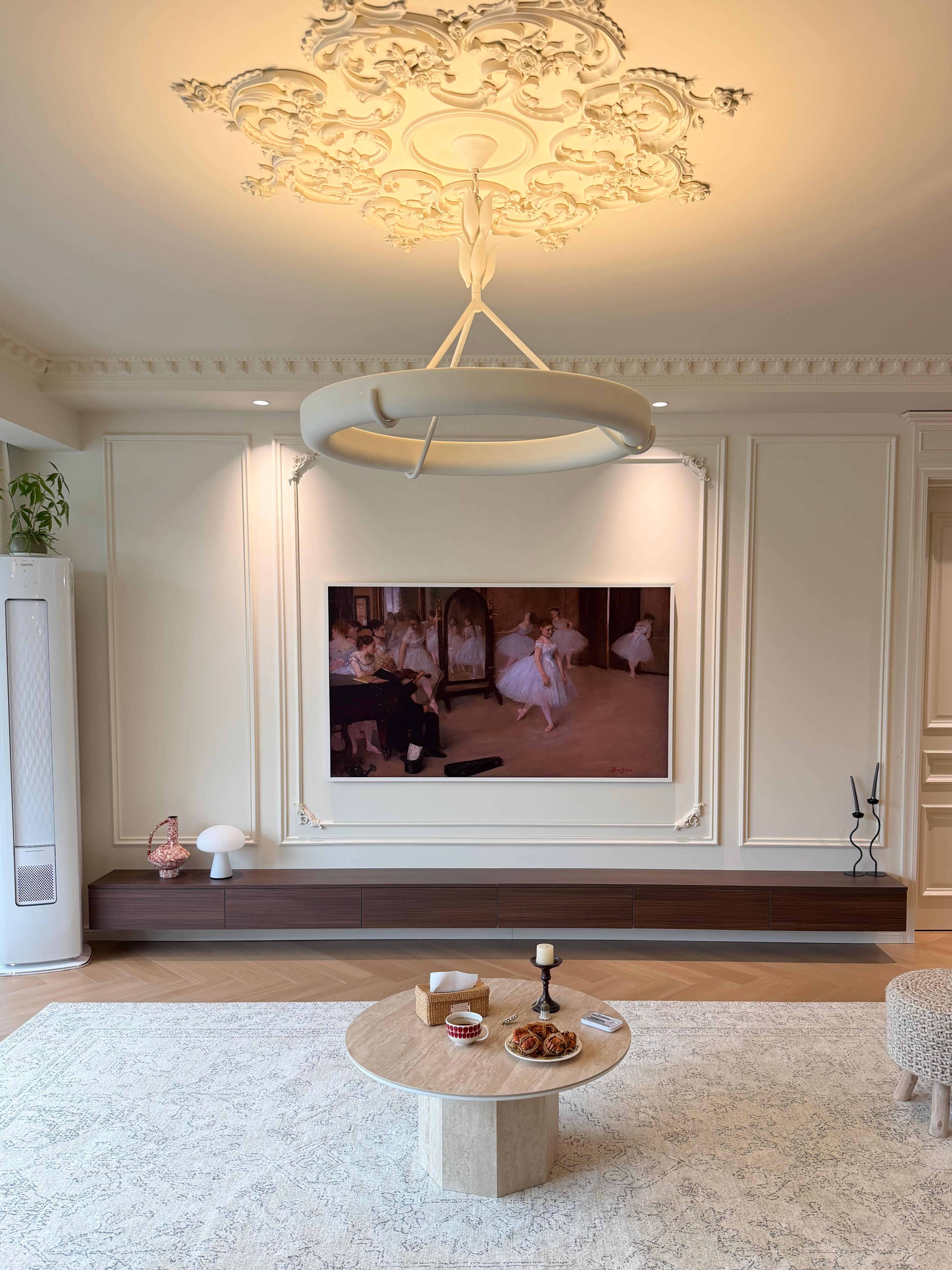 Athena Plaster Ring Chandelier