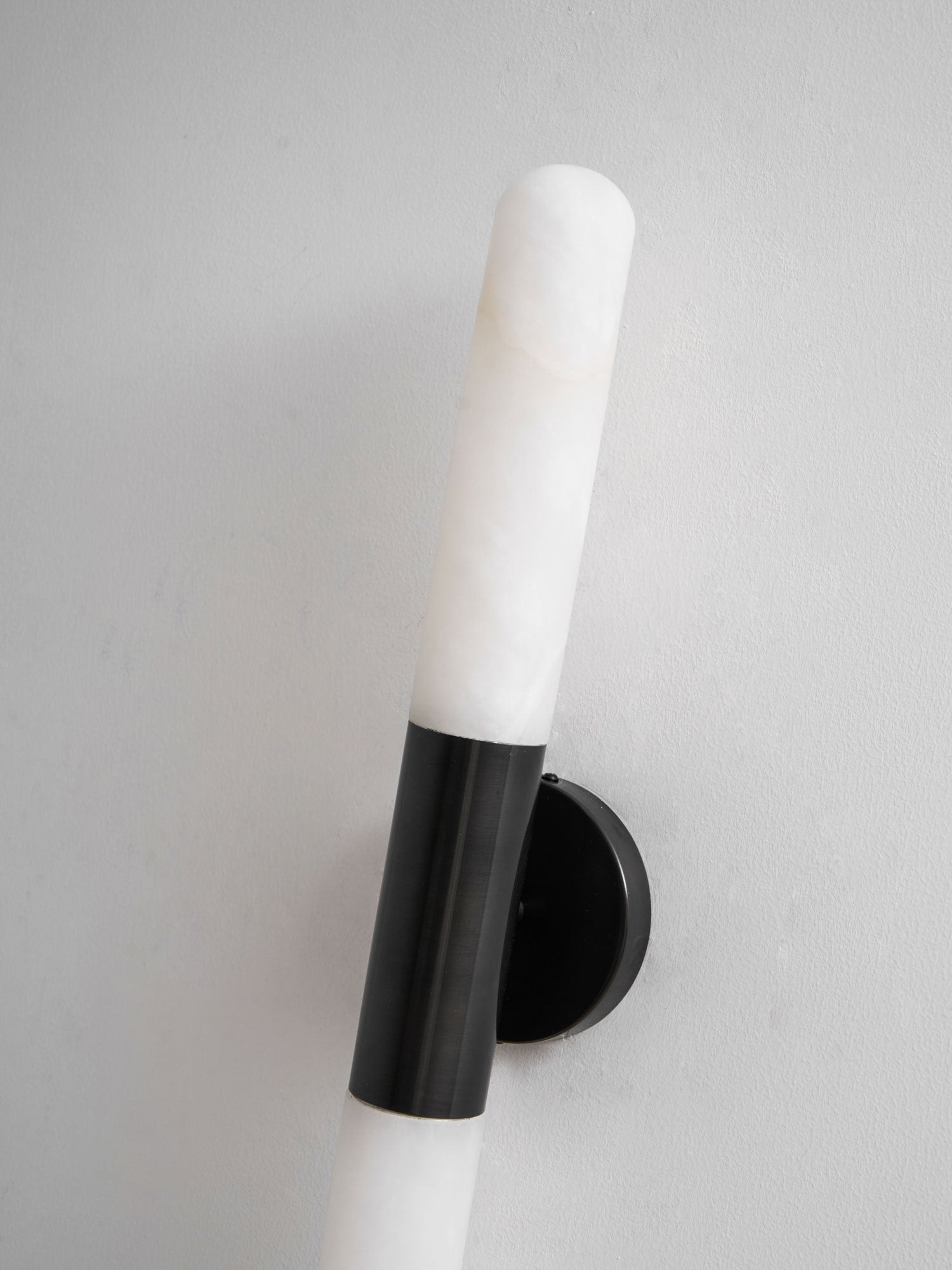 Aurevon Alabaster Linear Wall Sconce
