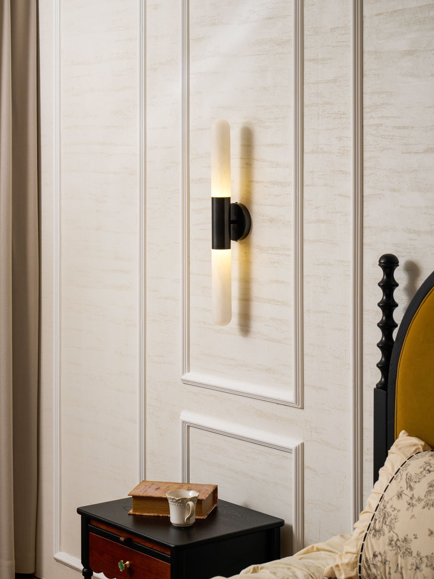 Aurevon Alabaster Linear Wall Sconce