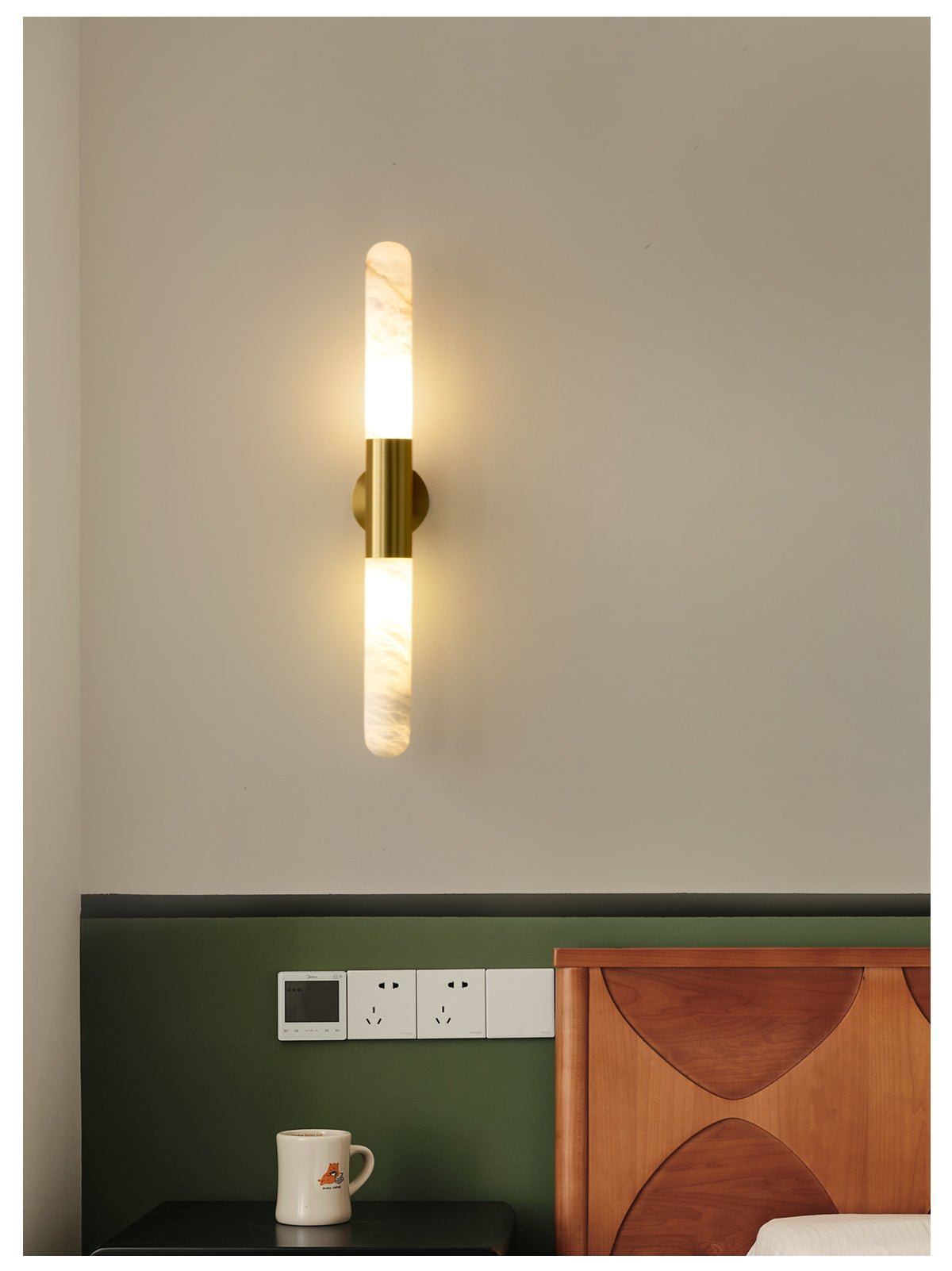 Aurevon Alabaster Linear Wall Sconce