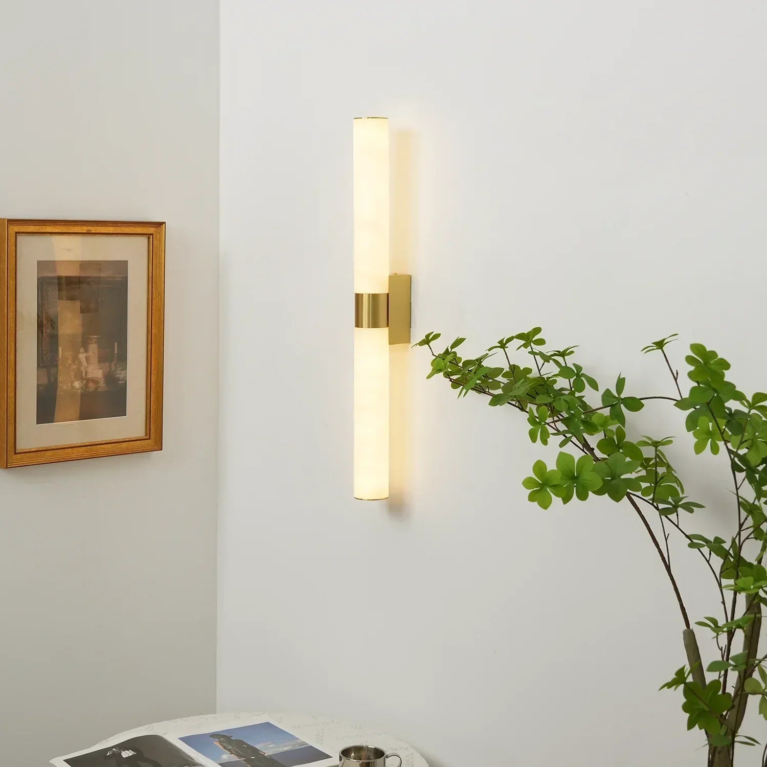 Aveline Linear Alabaster Rod Sconce