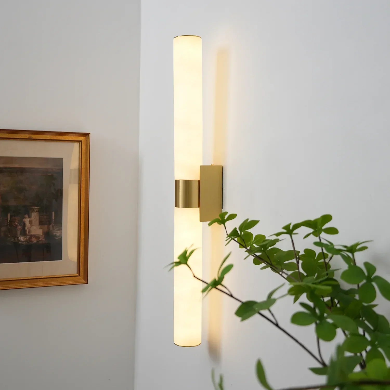 Aveline Linear Alabaster Rod Sconce