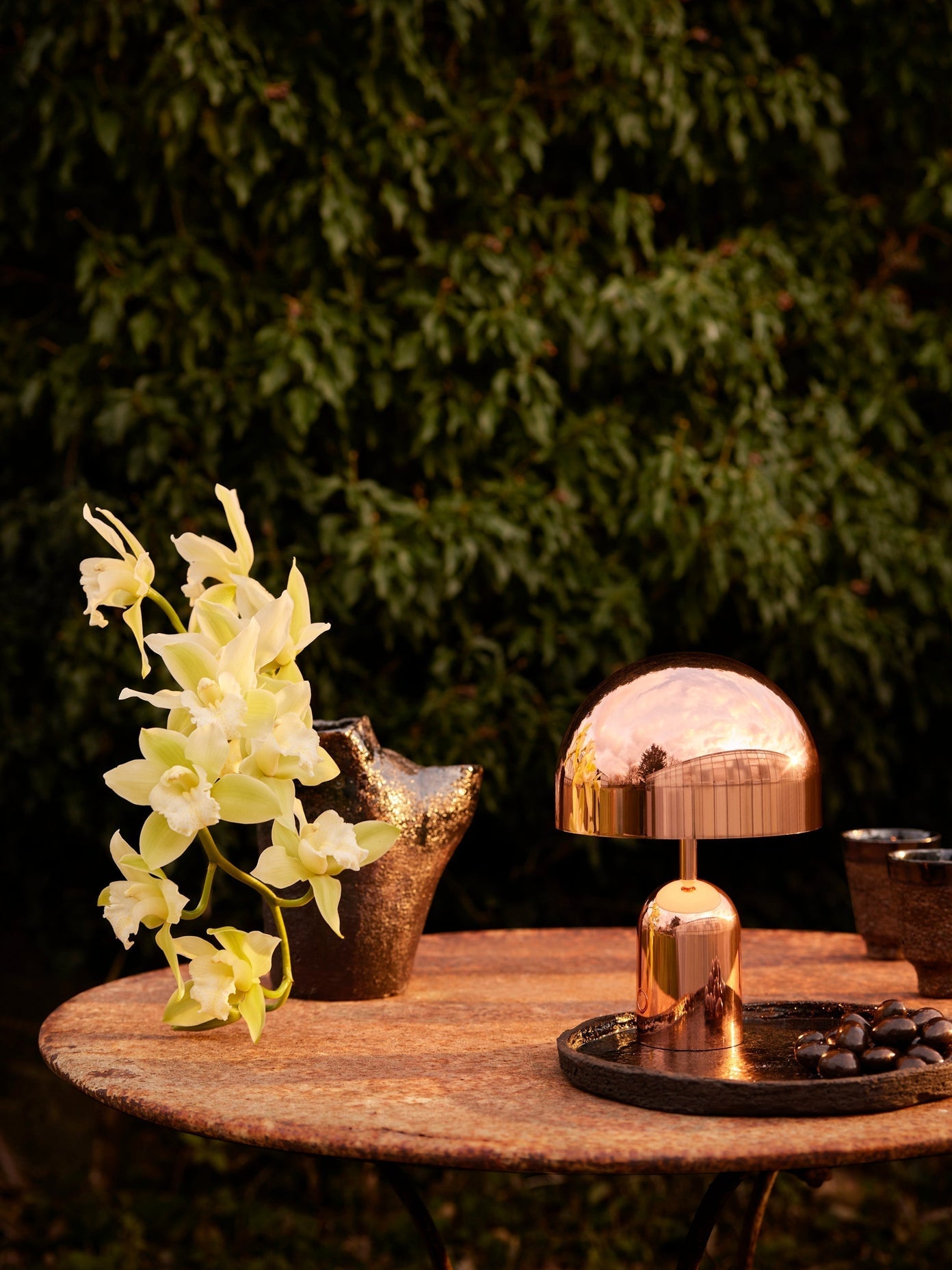 Bell Portable Table Light