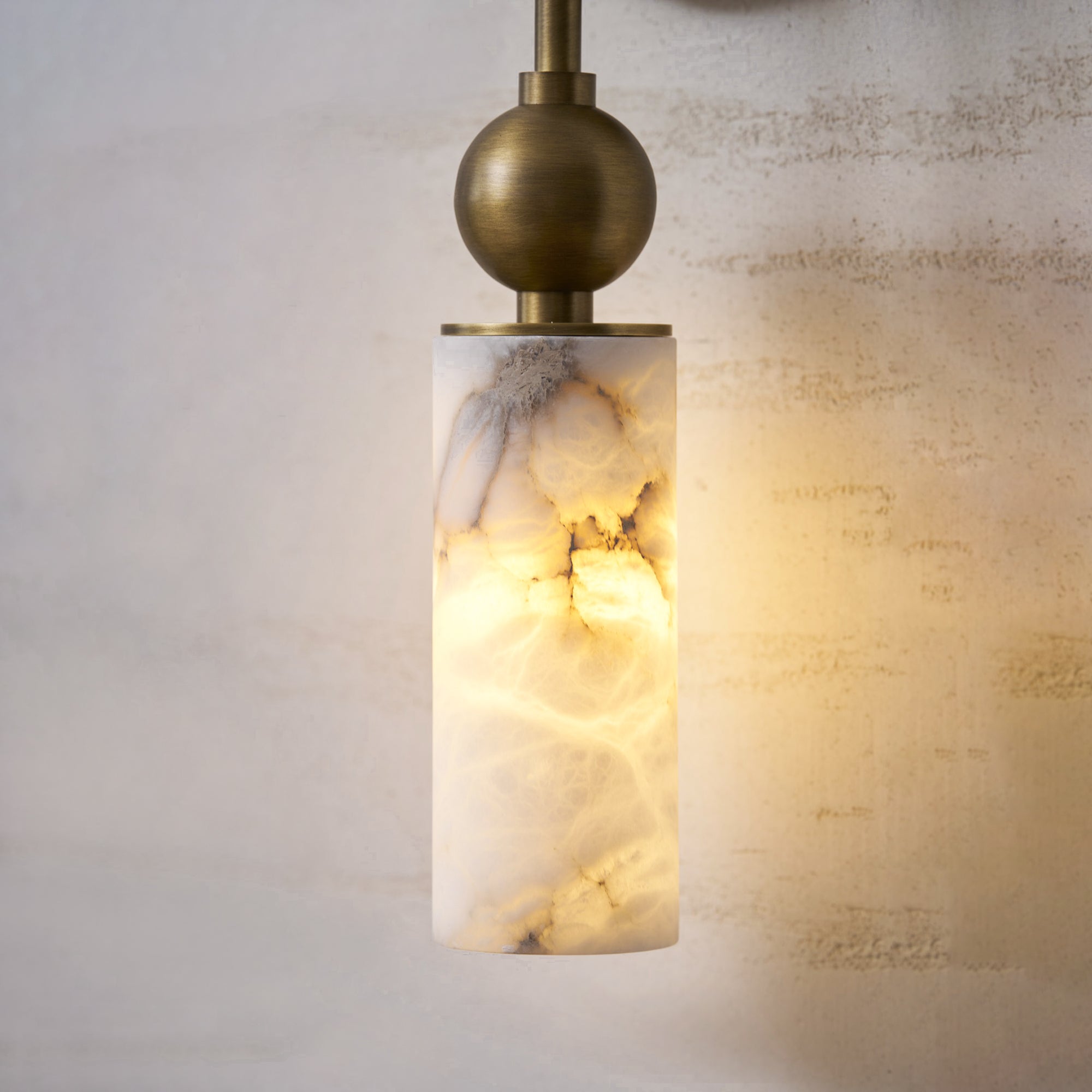 Harlin Alabaster Wall Lamp