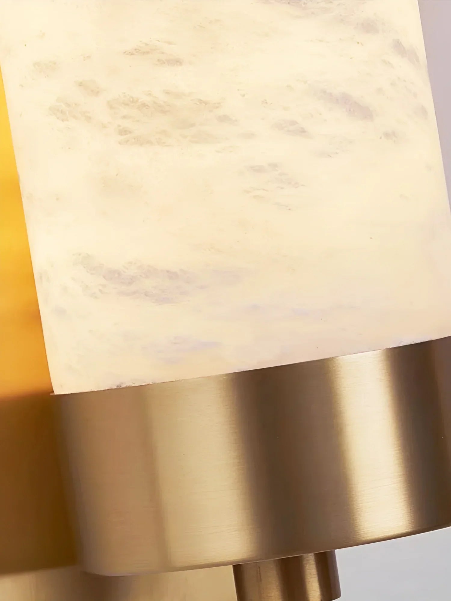 Calista Linear Alabaster Brass Sconce