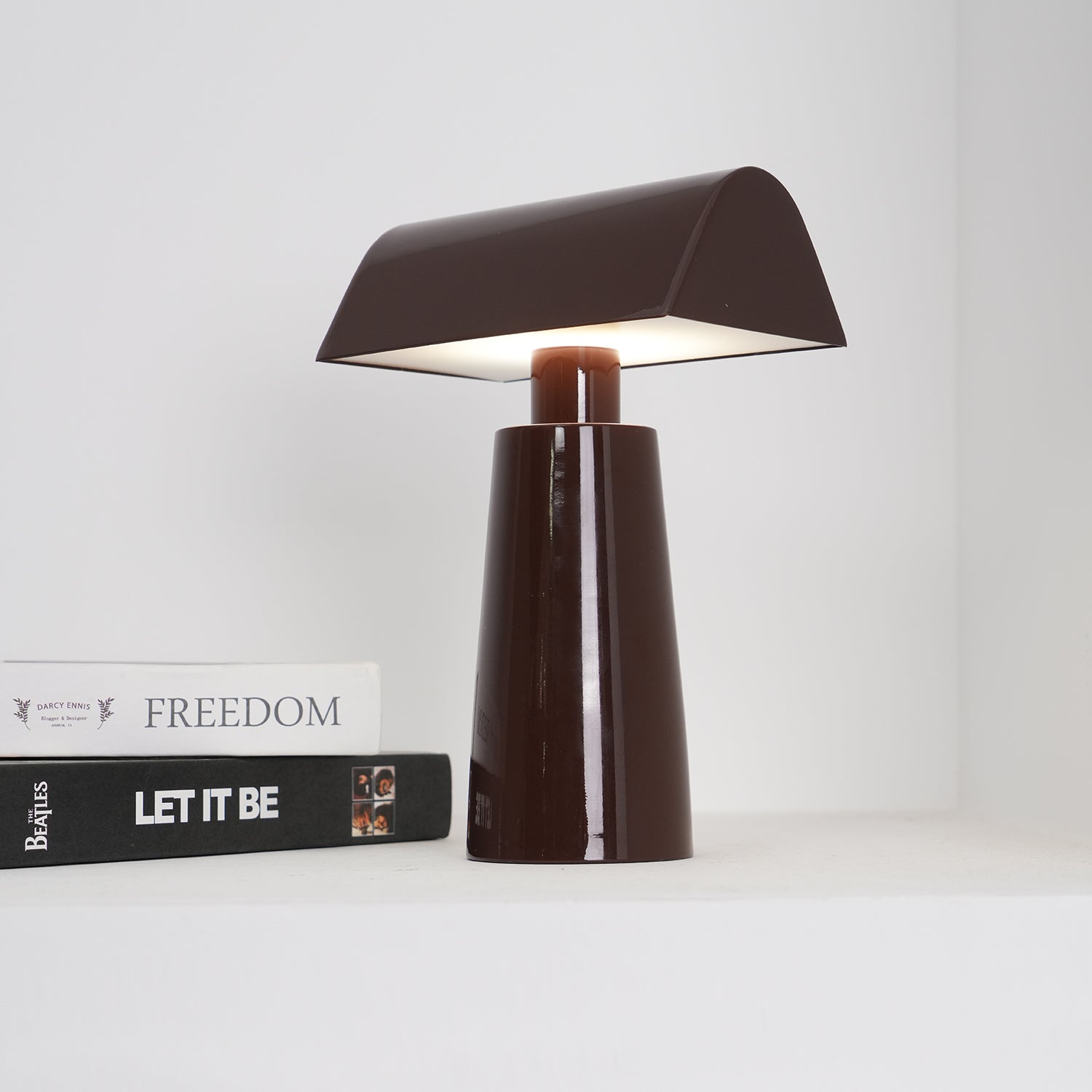 Caret MF1 Portable Table Lamp