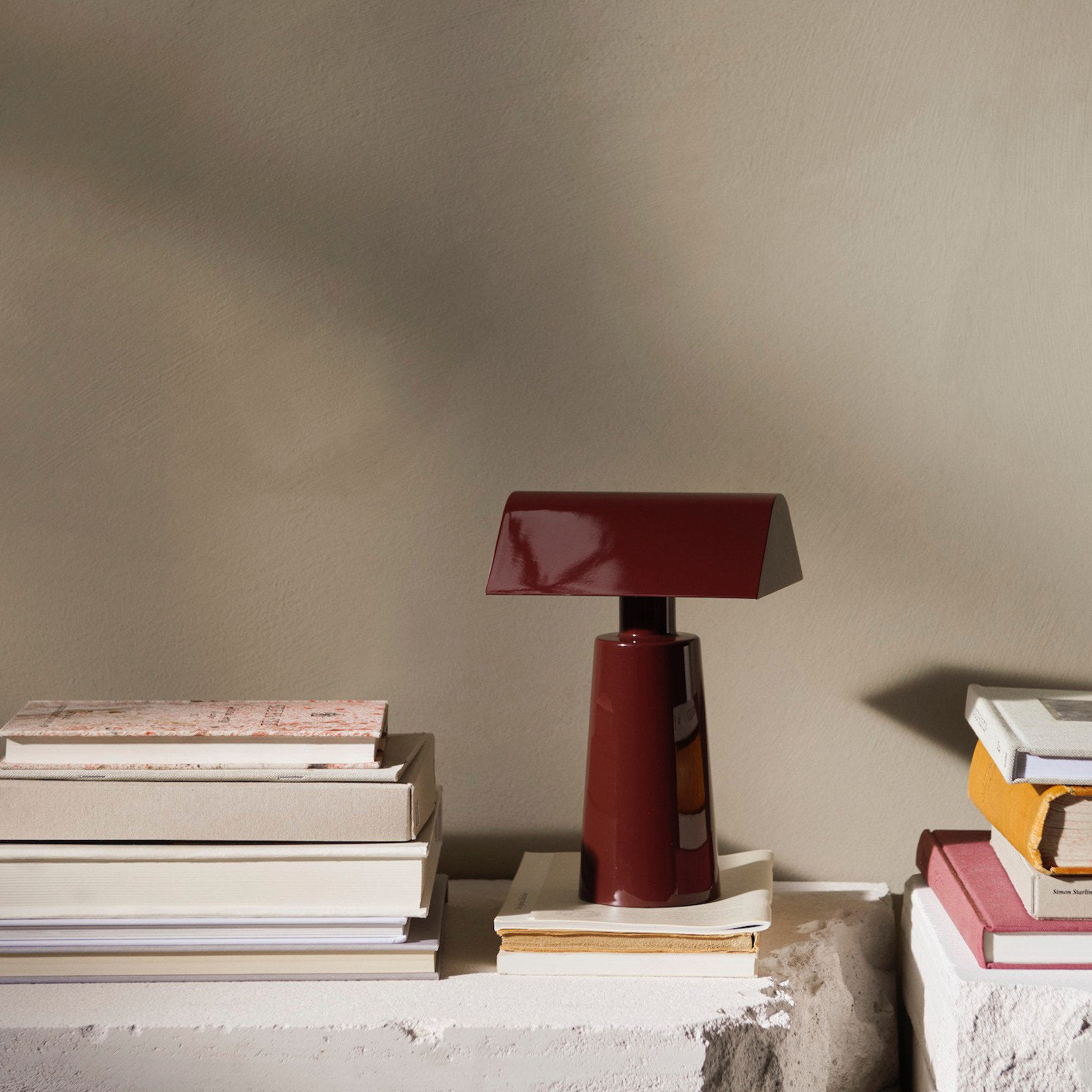 Caret MF1 Portable Table Lamp