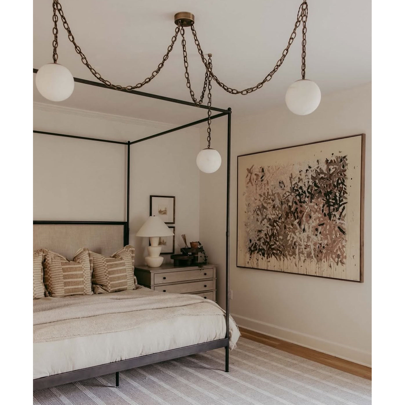Catenelle Alabaster Swag Pendant Light