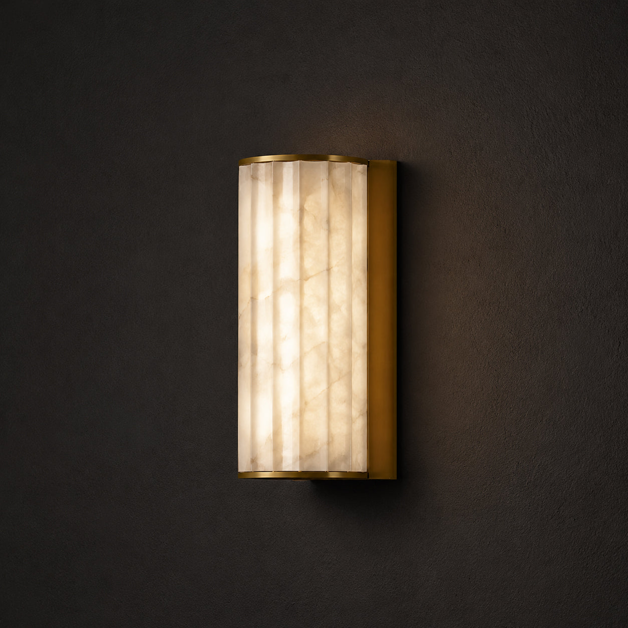 Cavellia Column Alabaster Wall Sconce