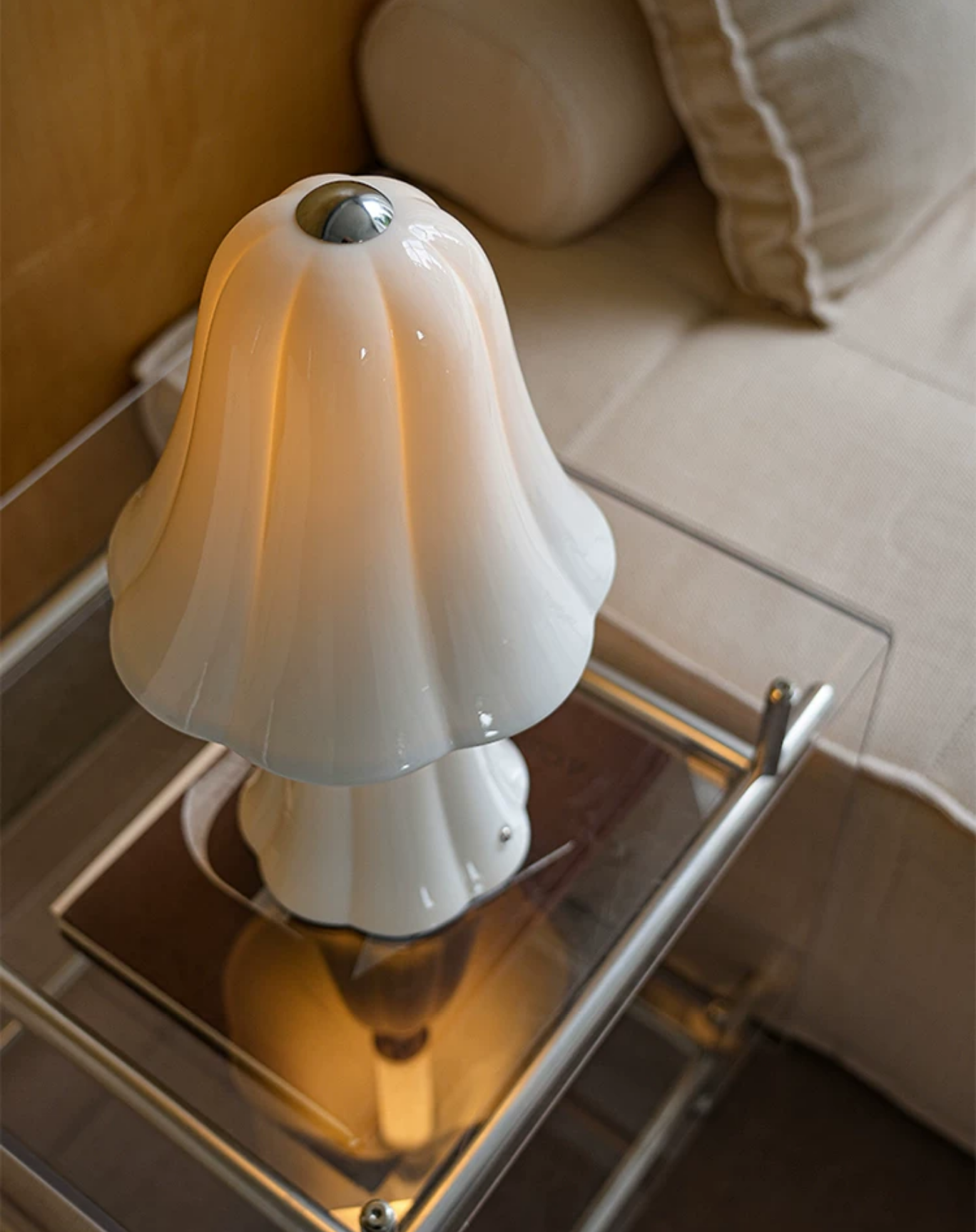 Cerelle Bloom Rechargeable Ceramic Table Lamp