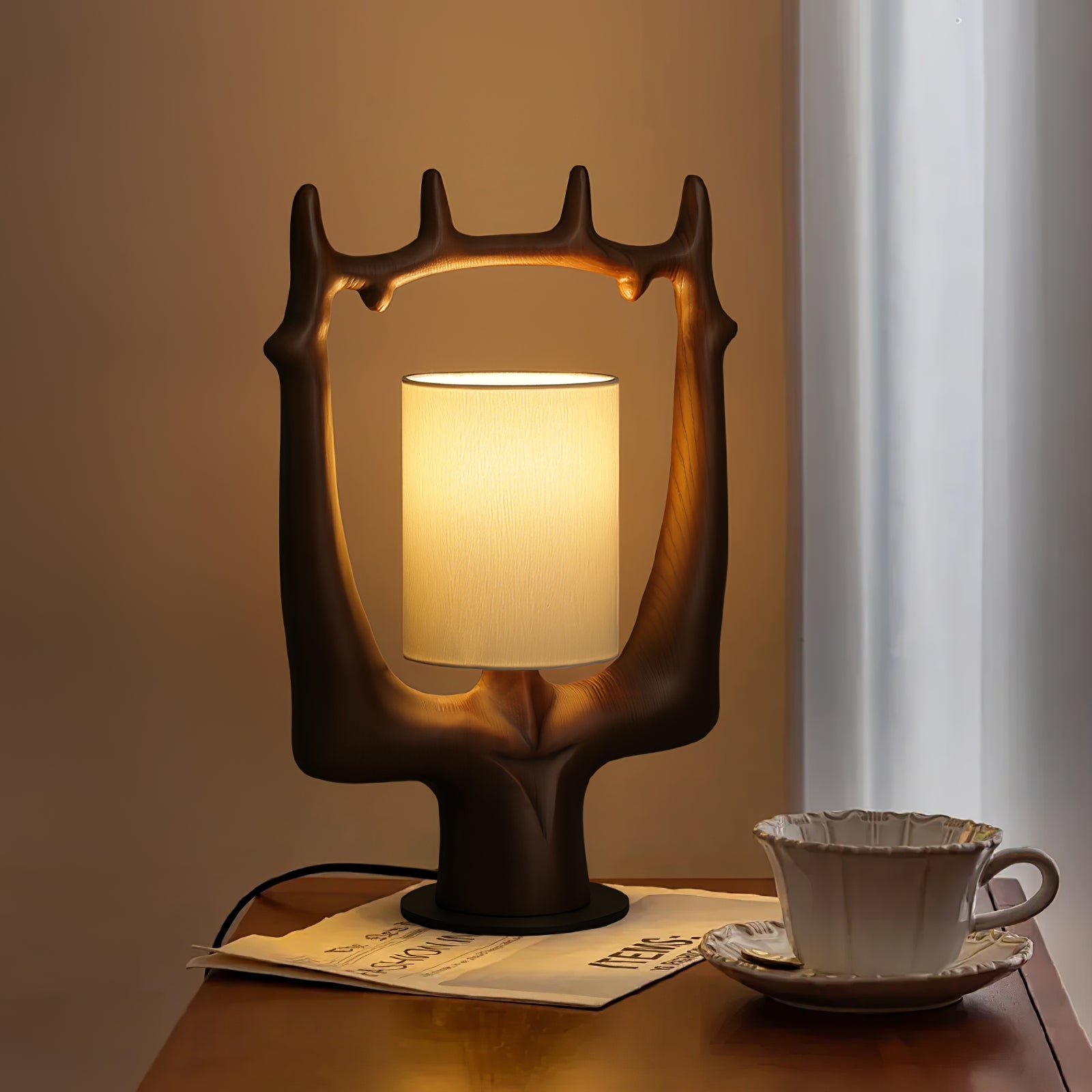 Cervina Sculptural Wood Ring Table Lamp