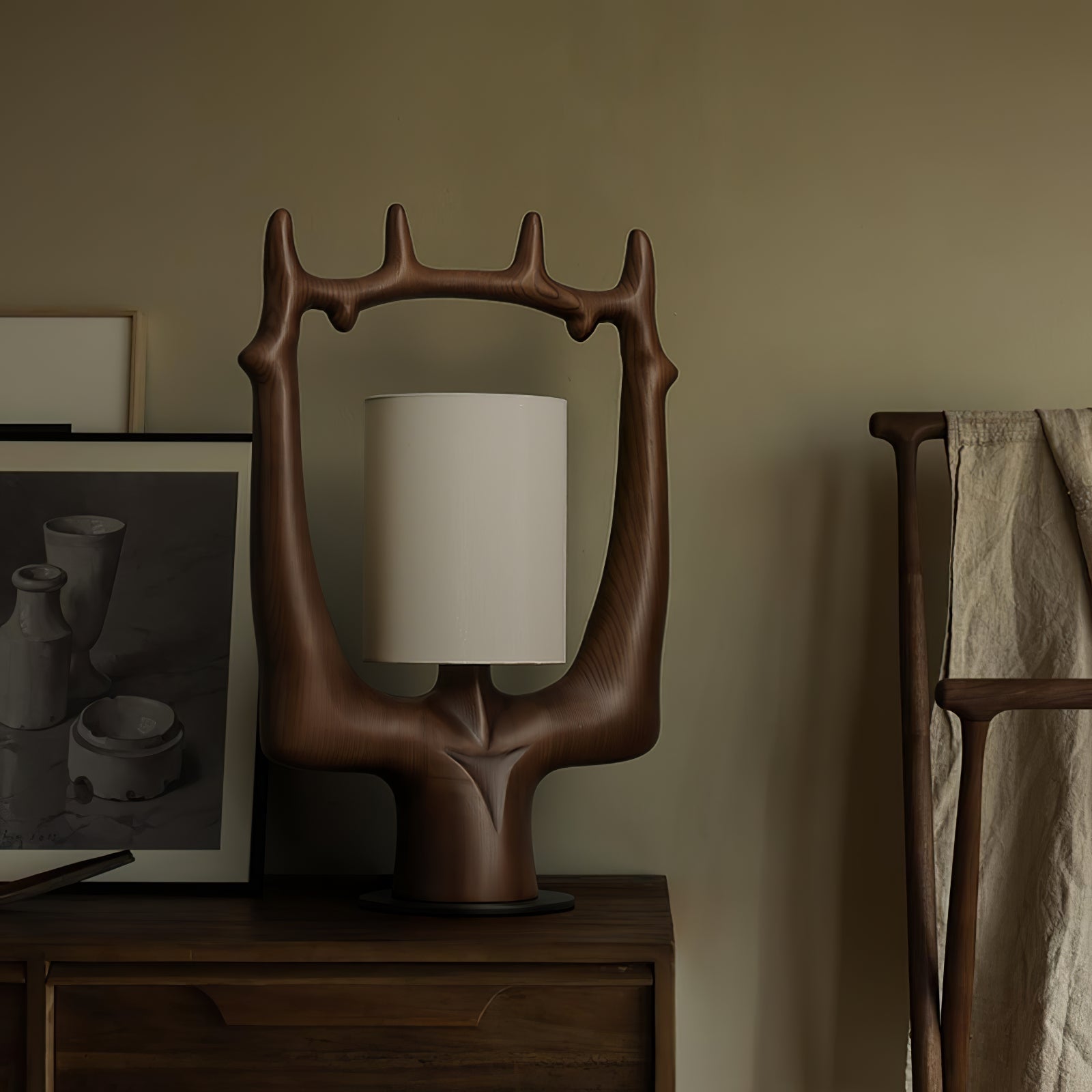 Cervina Sculptural Wood Ring Table Lamp