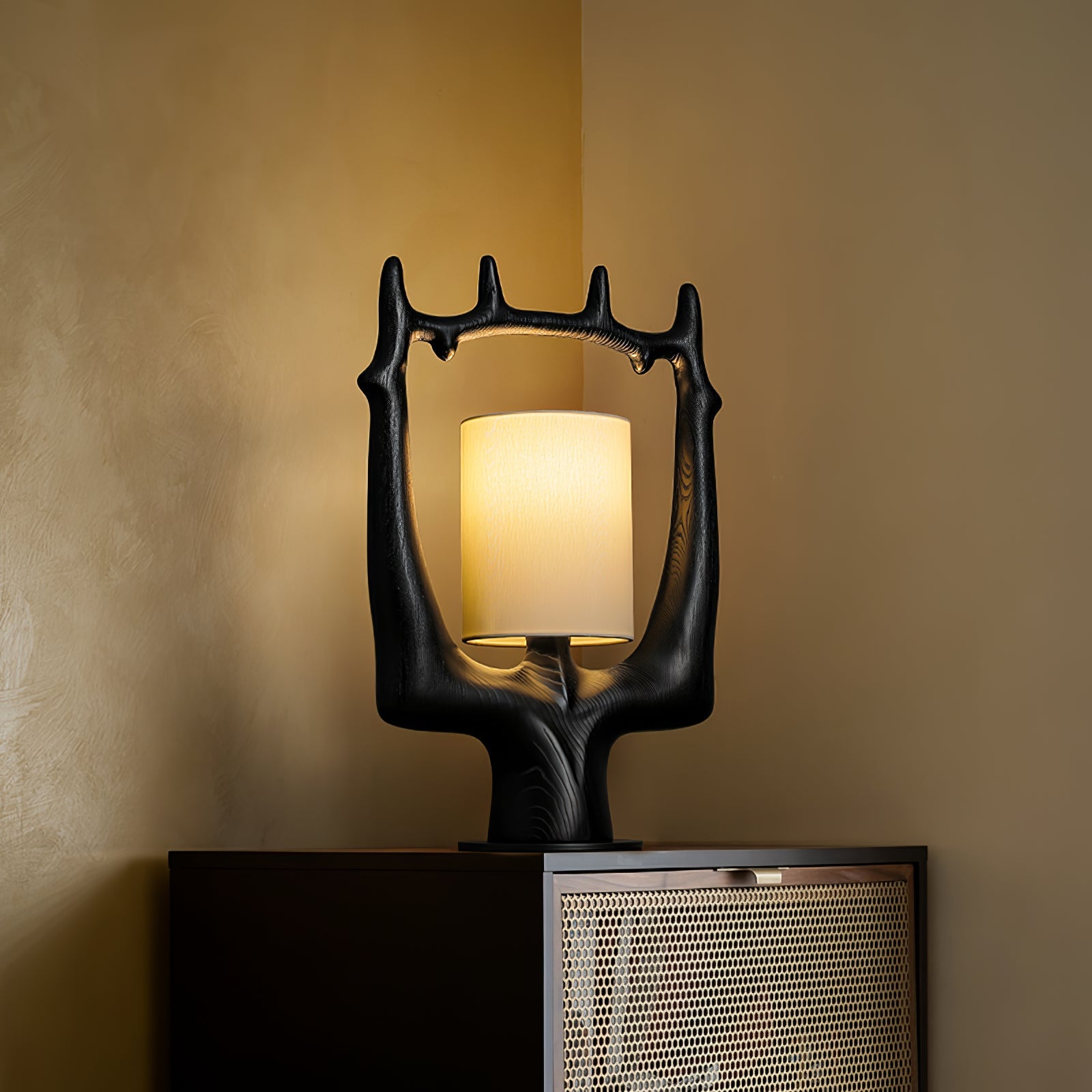 Cervina Sculptural Wood Ring Table Lamp