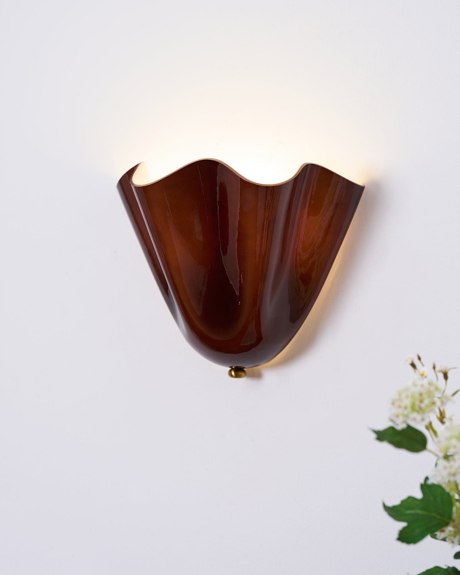 Elara Petal Glass Wall Sconce