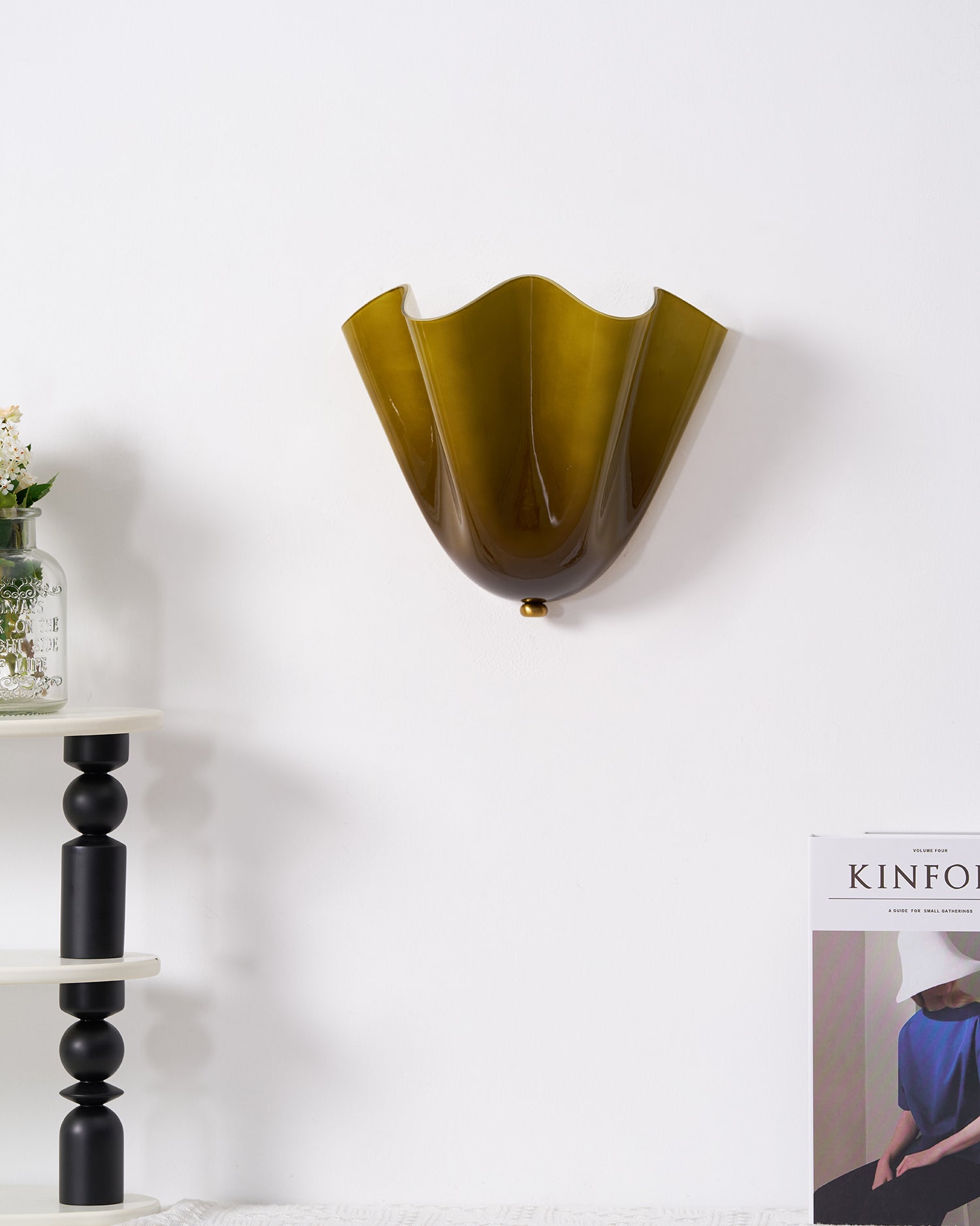 Elara Petal Glass Wall Sconce