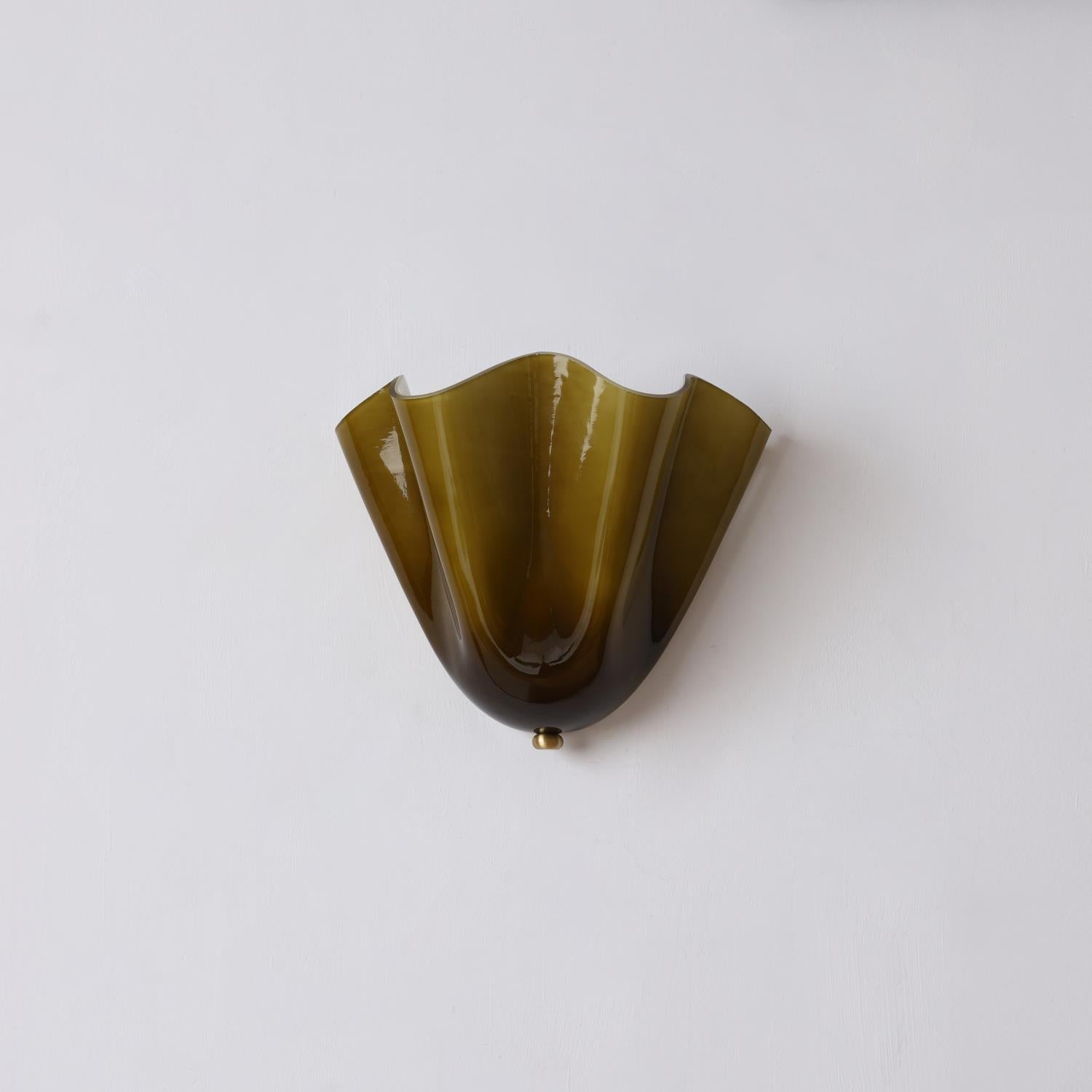 Elara Petal Glass Wall Sconce