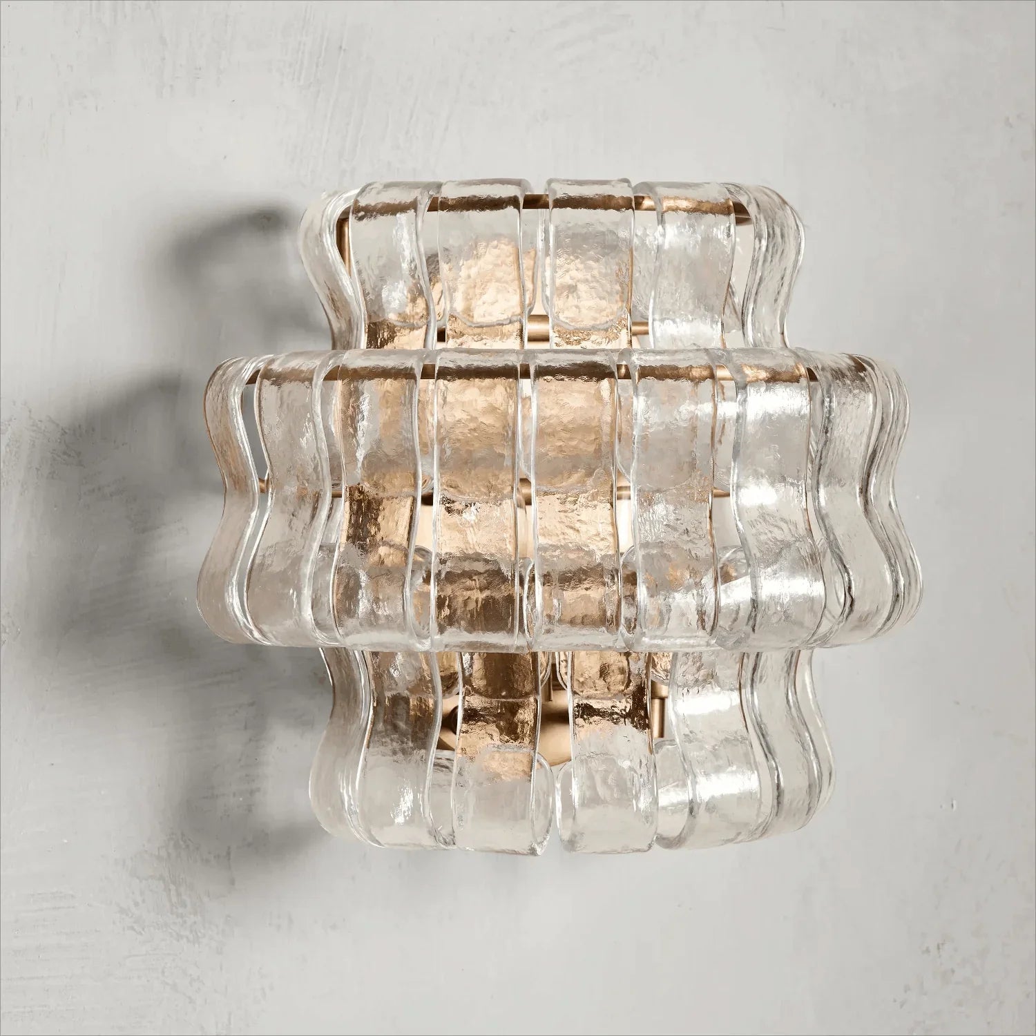 Elvaren Sculptural Wall Sconce