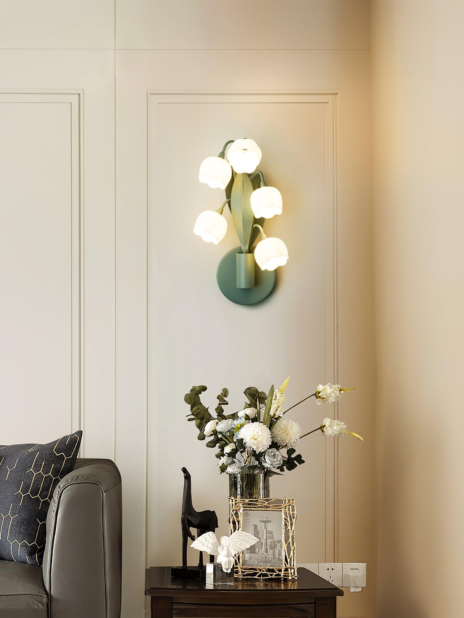 Floravelle Botanical Wall Lamp