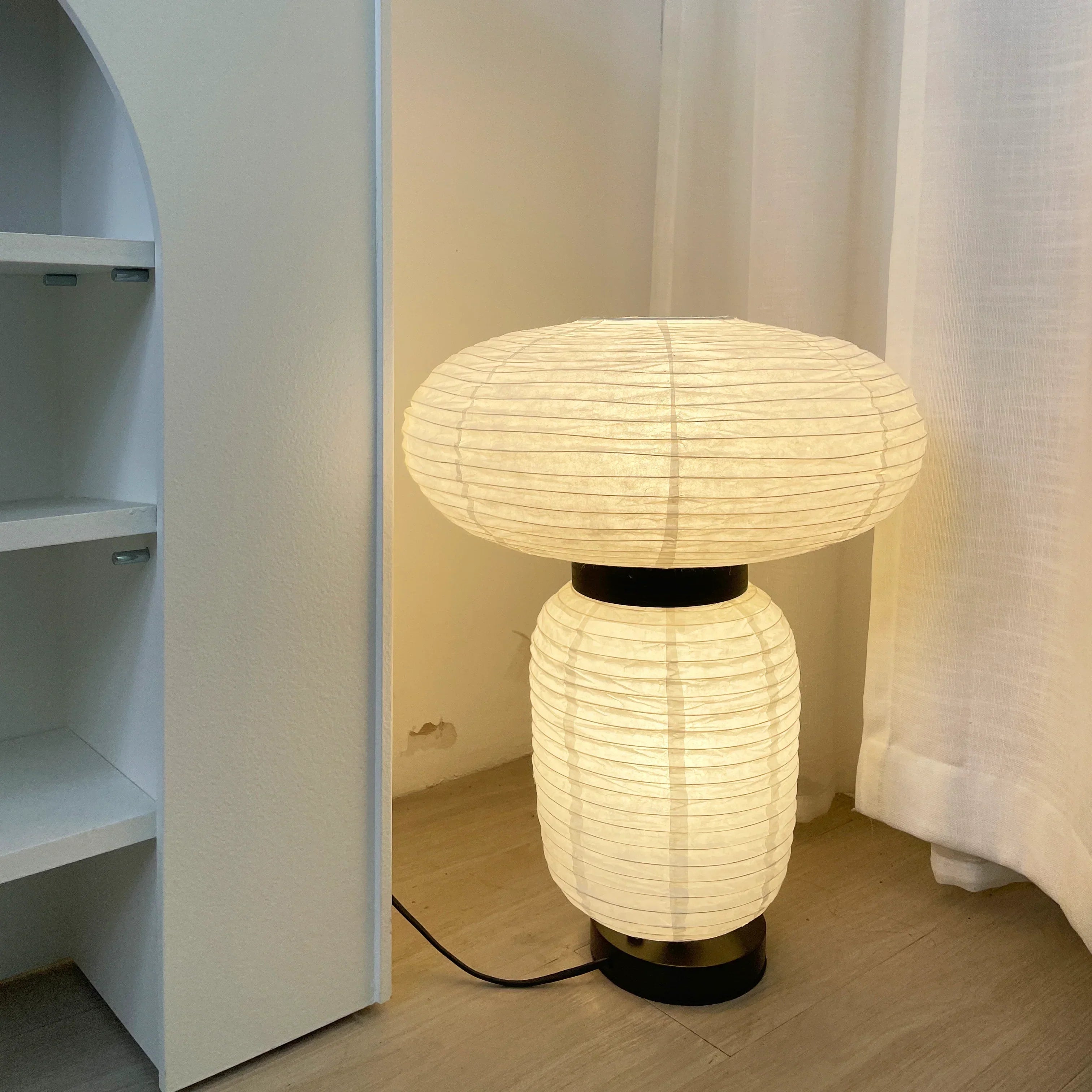 Formakami JH18 Table Lamp