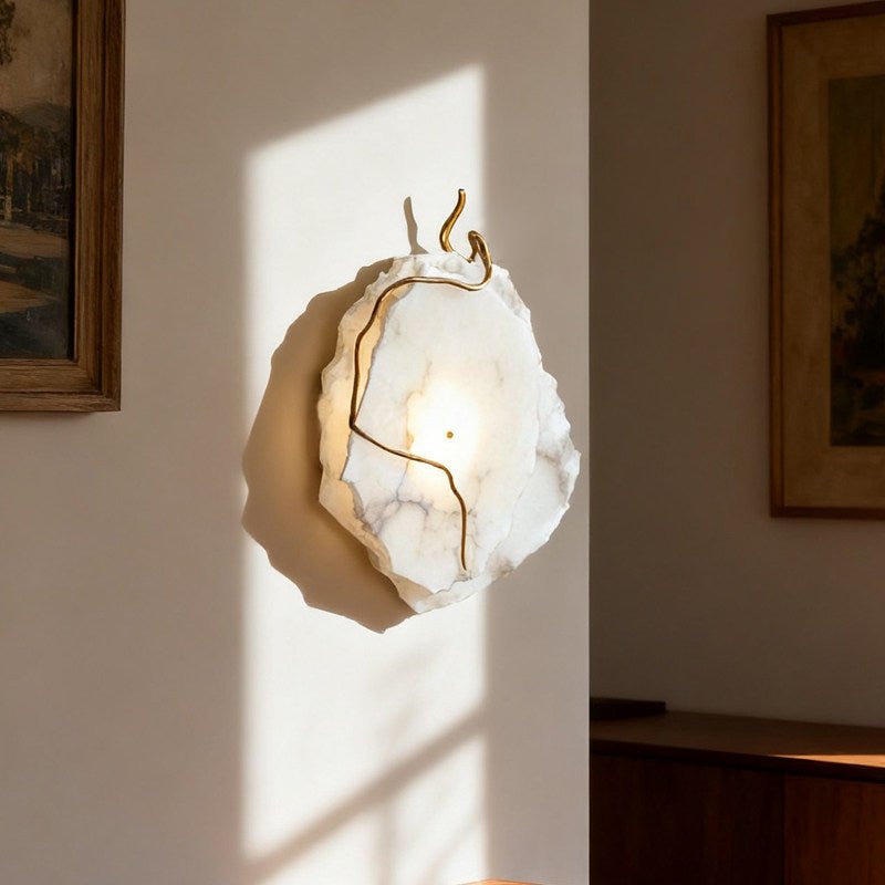 Irregular Alabaster Brass Wall Lamp