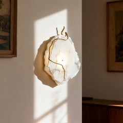 Irregular Alabaster Brass Wall Lamp