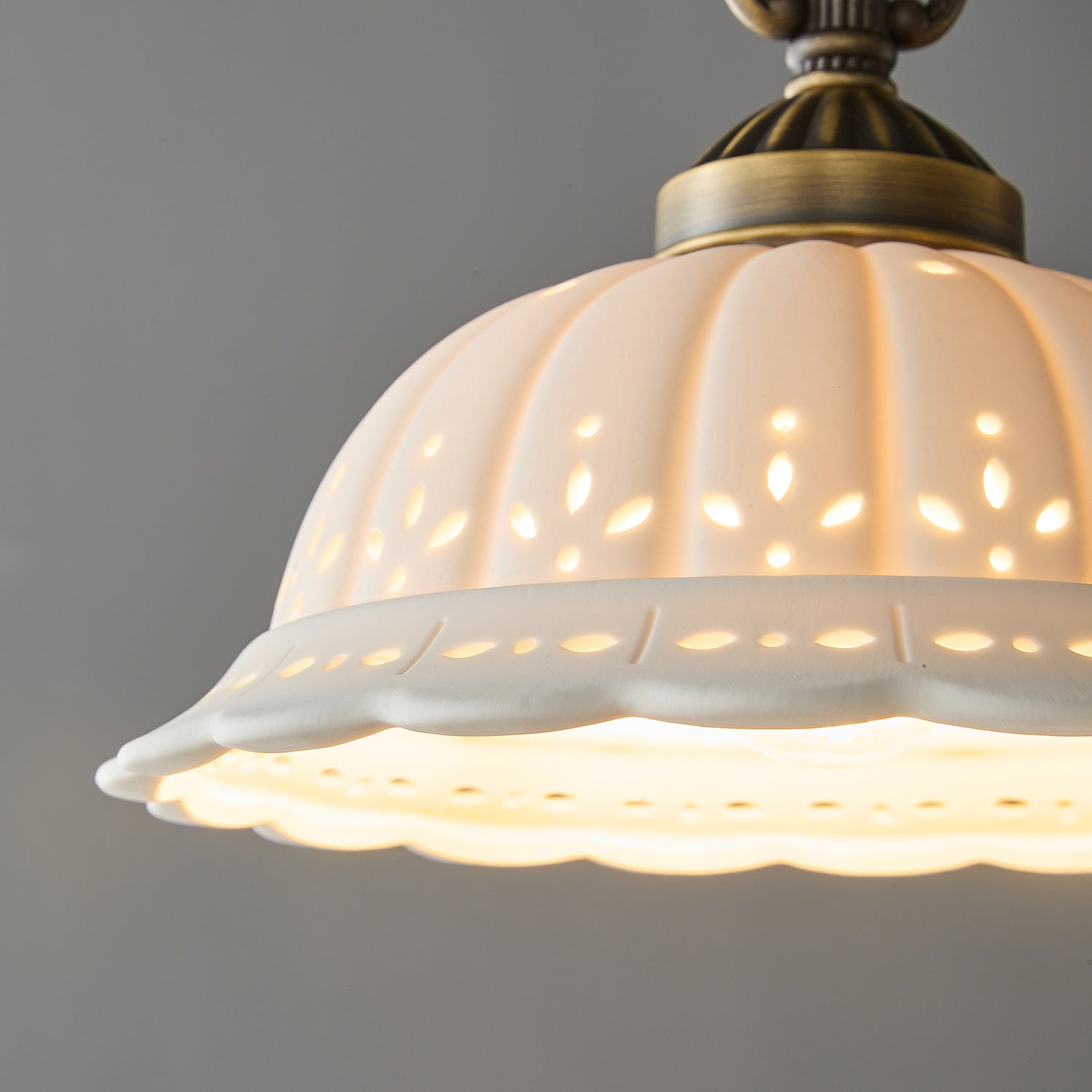 Lacelle Porcelain Pendant Lamp