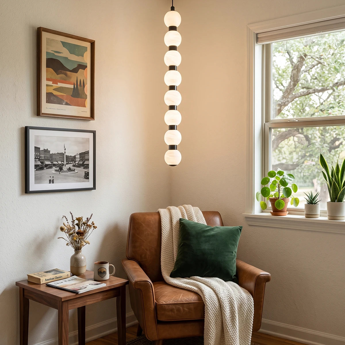 Linear Orbique Alabaster Bead Pendant Light