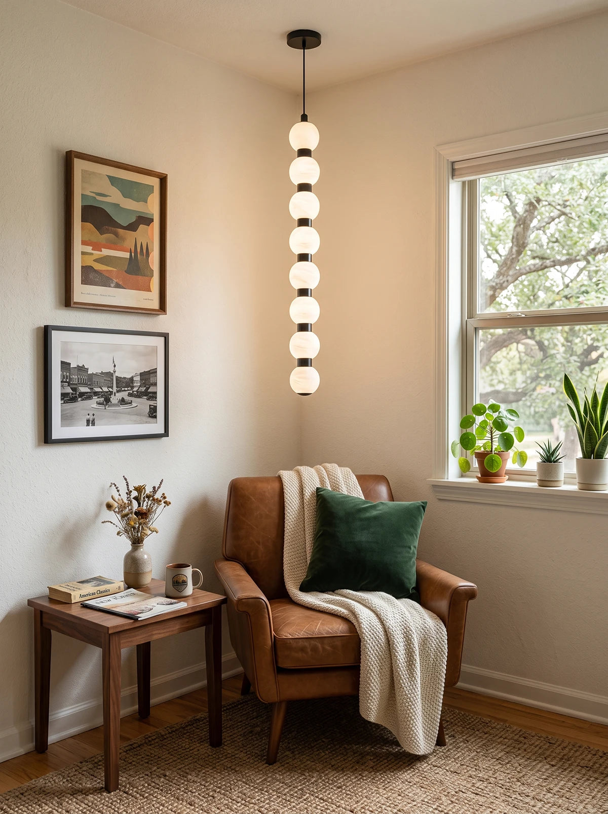 Linear Orbique Alabaster Bead Pendant Light