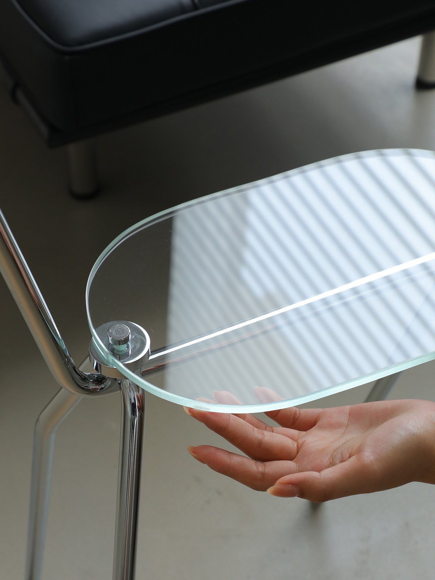 Liora Glass Side Table Floor Lamp