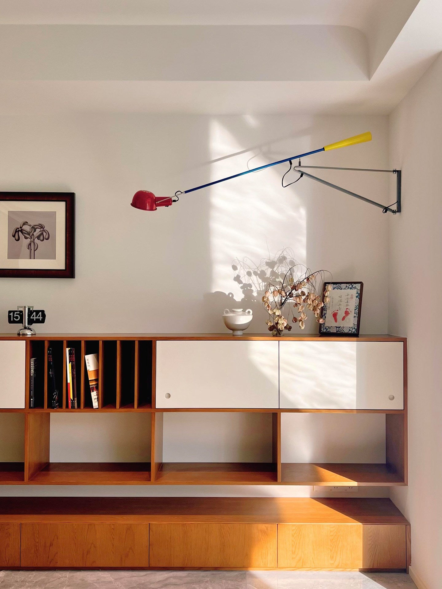 Long Swing Arm Wall Lamp