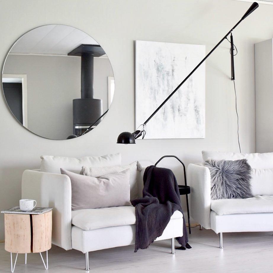 Long Arm Plug-In Wall Lamp