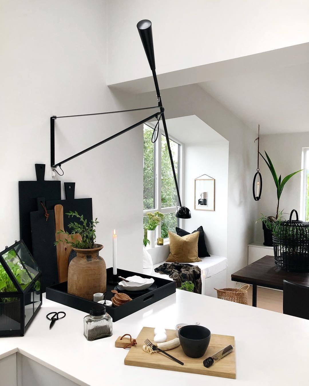 Long Arm Plug-In Wall Lamp