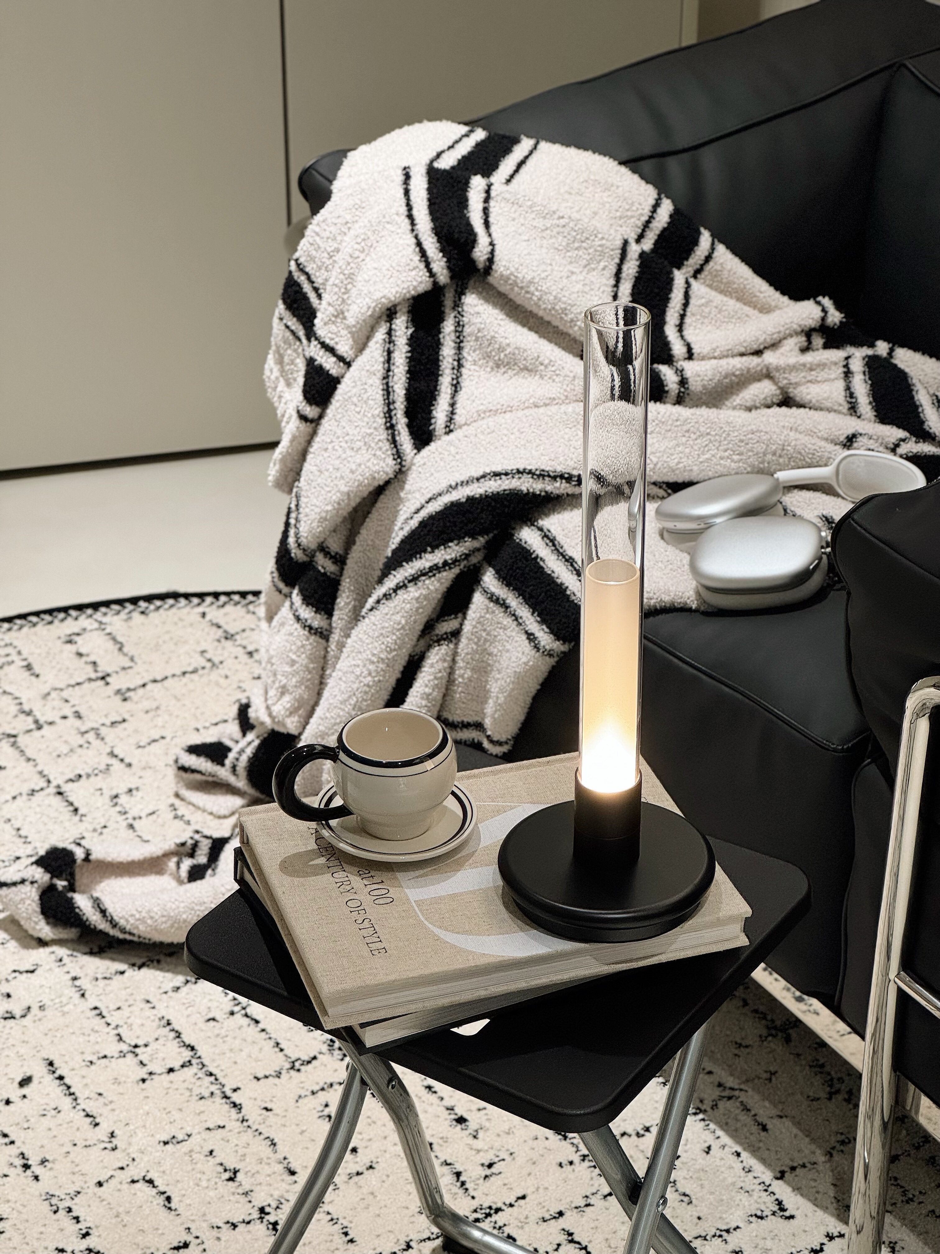 Lunor Column Rechargeable Table Lamp