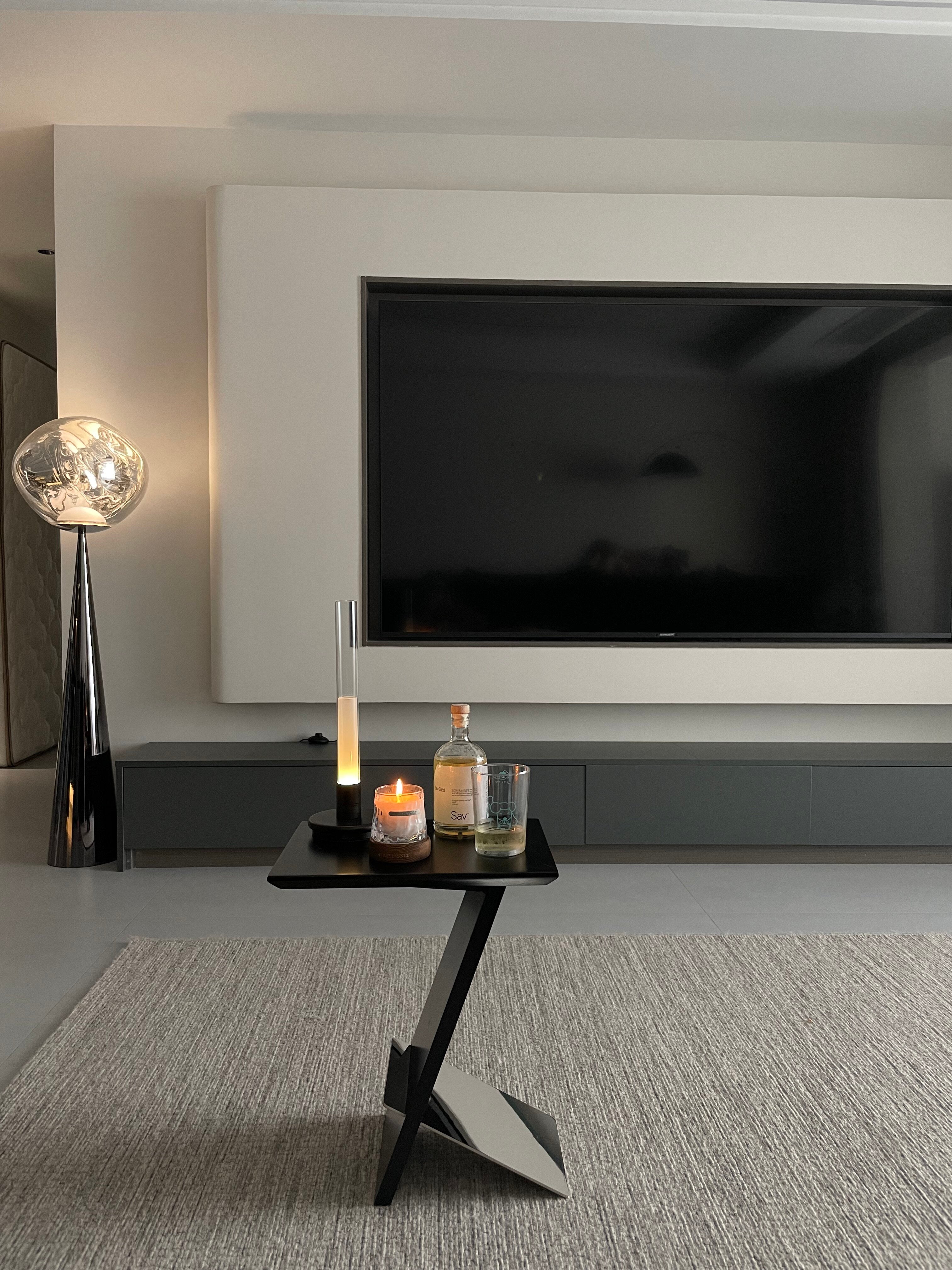 Lunor Column Rechargeable Table Lamp