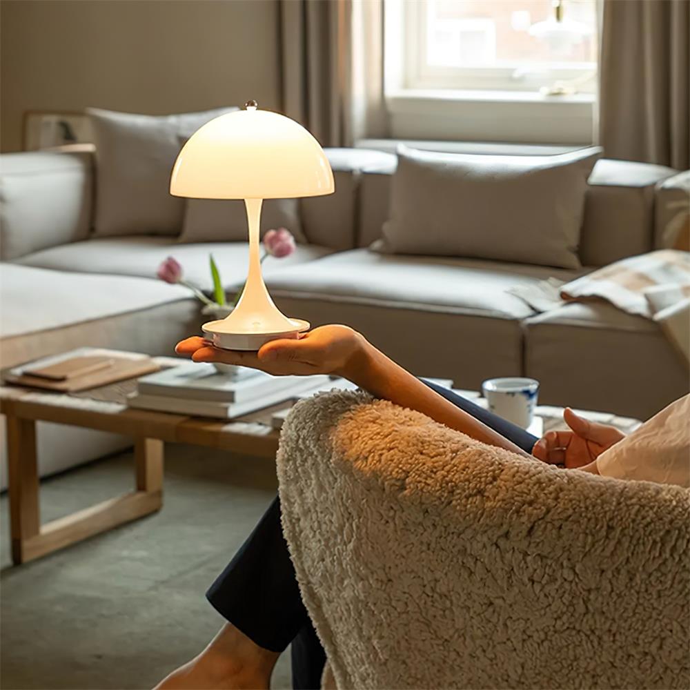 Lunora Dome Rechargeable Table Lamp