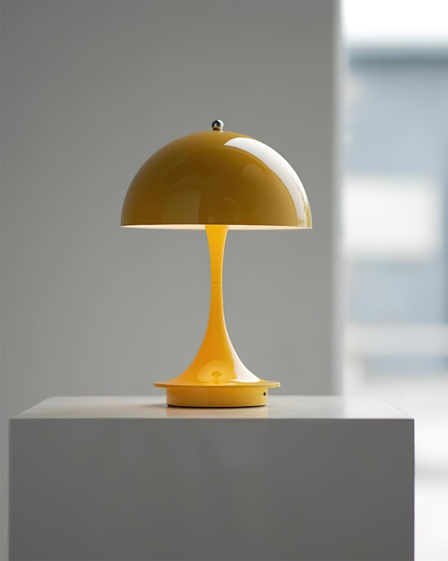 Lunora Dome Rechargeable Table Lamp